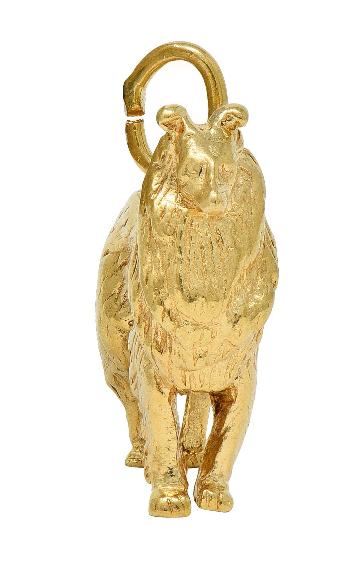 1960's Or jaune 14 carats Pendentif Chien Colli Vintage en vente 1