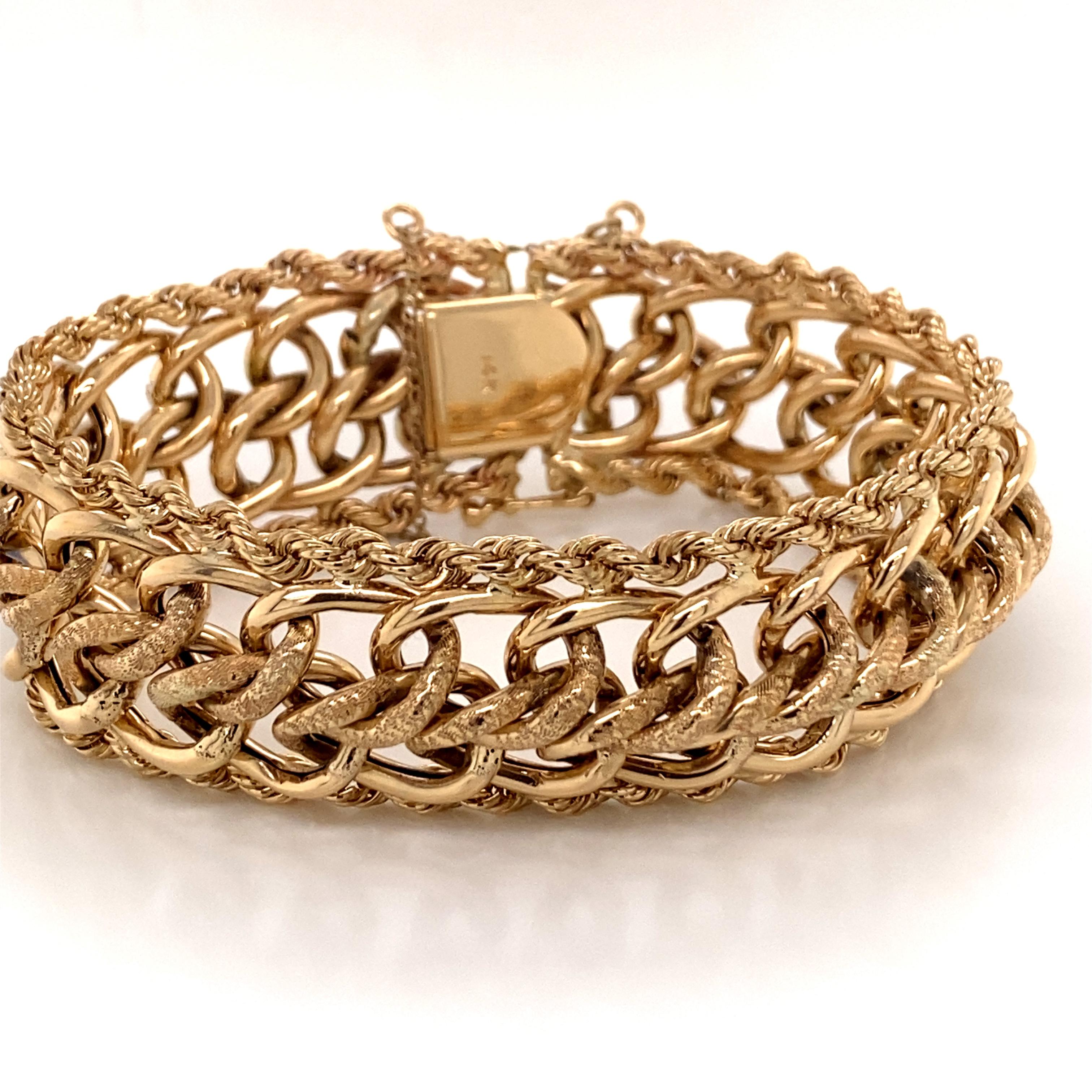 1960s 14 Karat Yellow Gold Wide Charm Link Bracelet with Rope Edge For Sale 1
