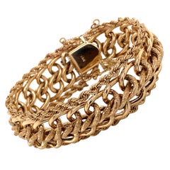 1960s 14 Karat Yellow Gold Wide Charm Link Bracelet with Rope Edge