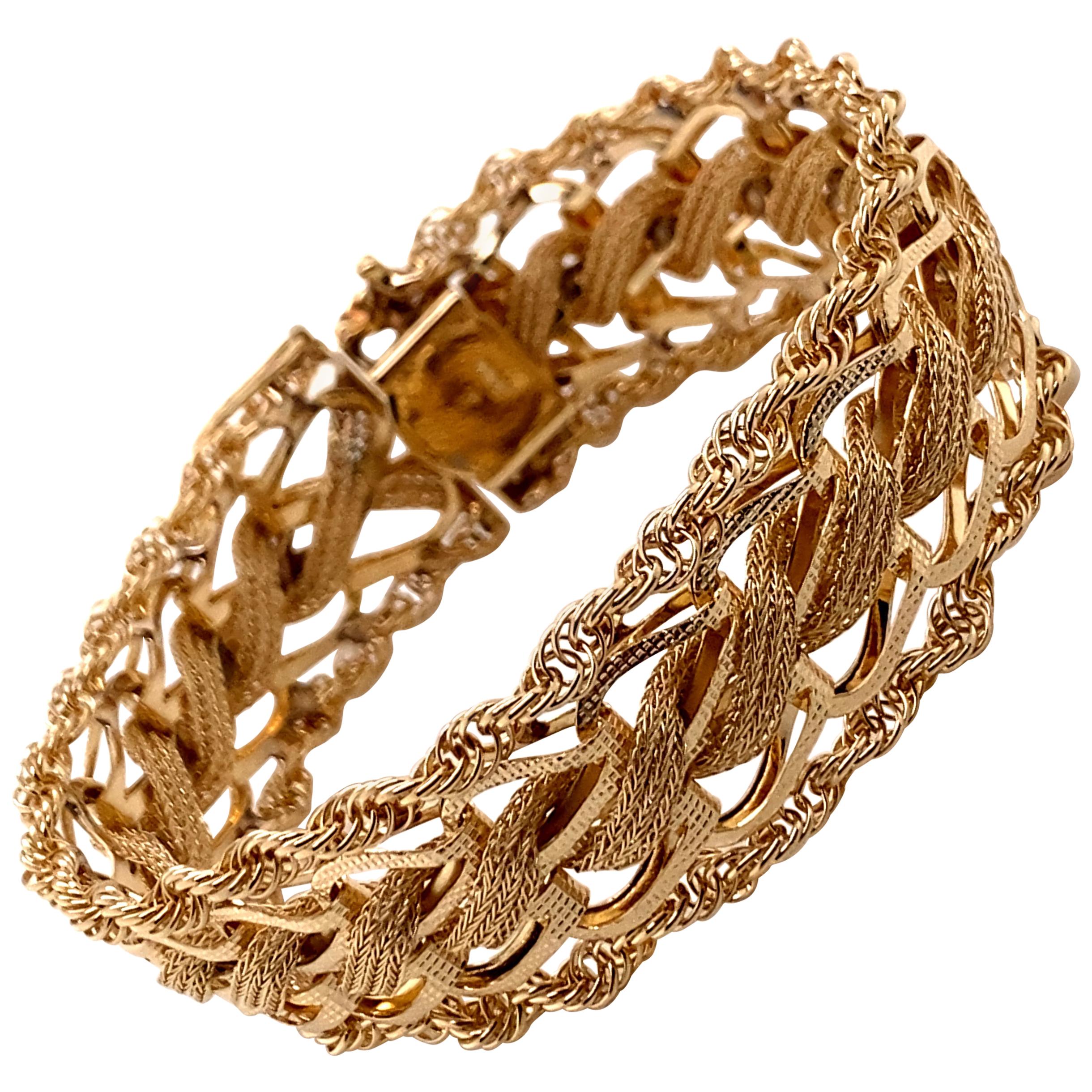 1960s 14 Karat Yellow Gold Woven Wheat Link with Rope Edge Wide Charm Bracelet For Sale