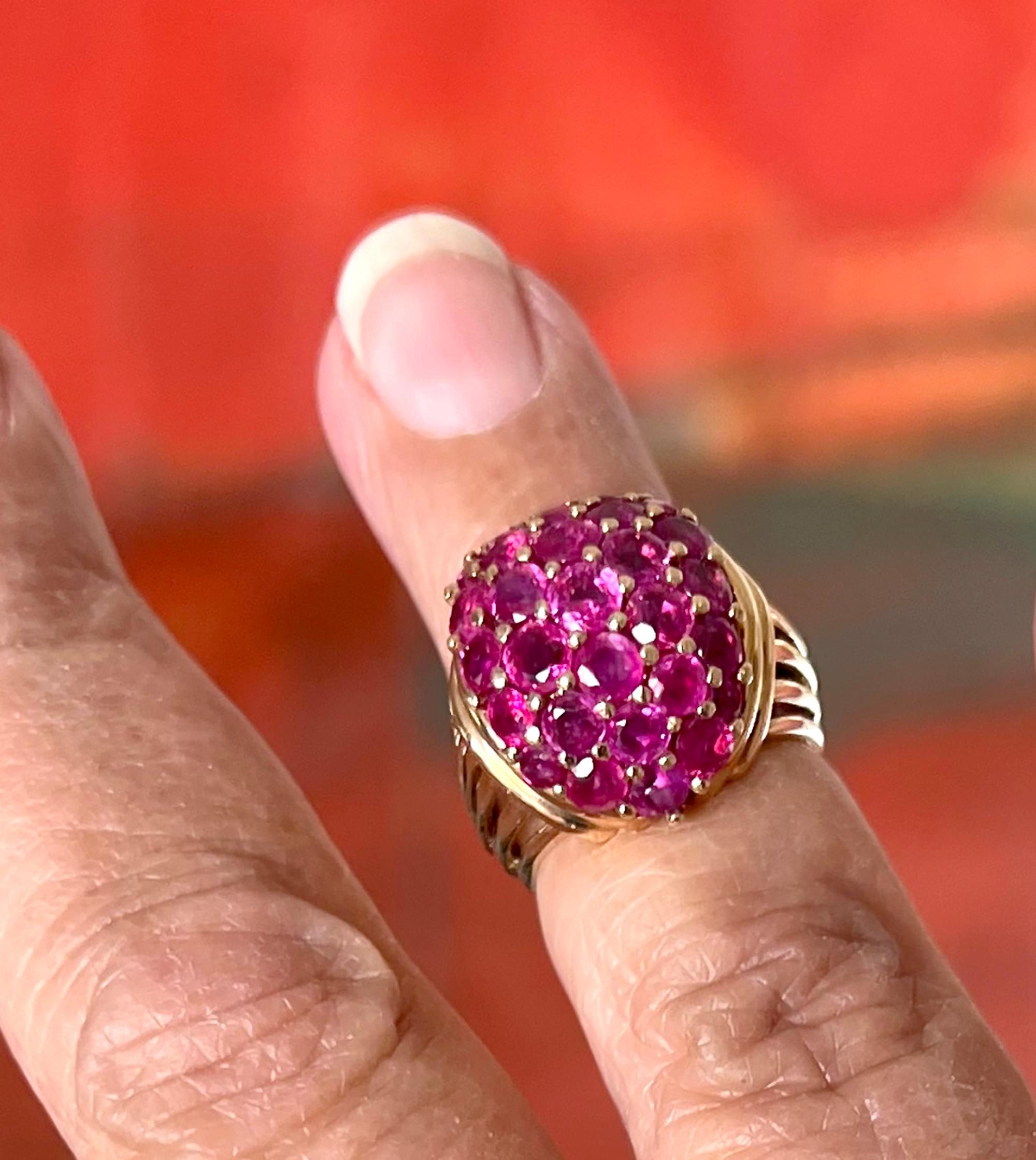 1960s 14K Gold and Pave Rubies Bombe Cocktail Ring For Sale 2