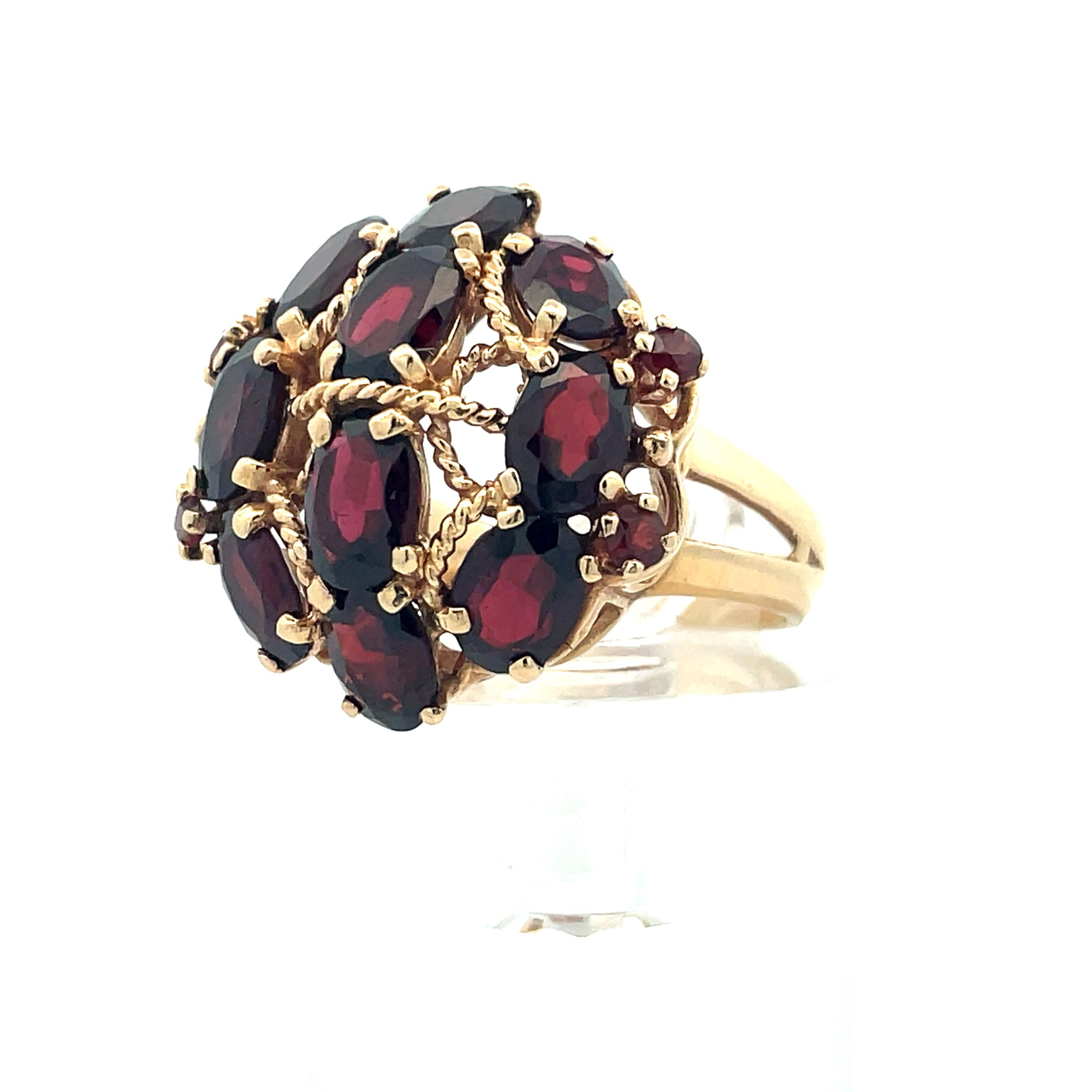 Contemporary 1960s 14k Yellow Gold Garnet Cluster Ring  For Sale