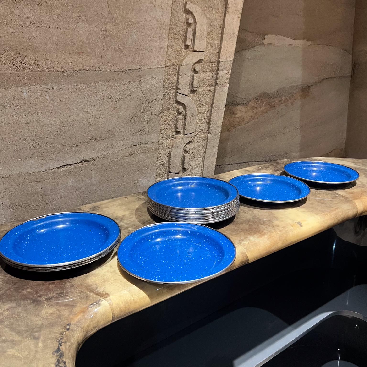 1960s Speckled Blue 15 Enamelware Plates Camping Dinnerware Mexico For Sale 2