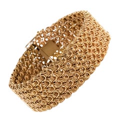 1960s 18 Karat Rose Gold Openwork Woven Mesh Bracelet
