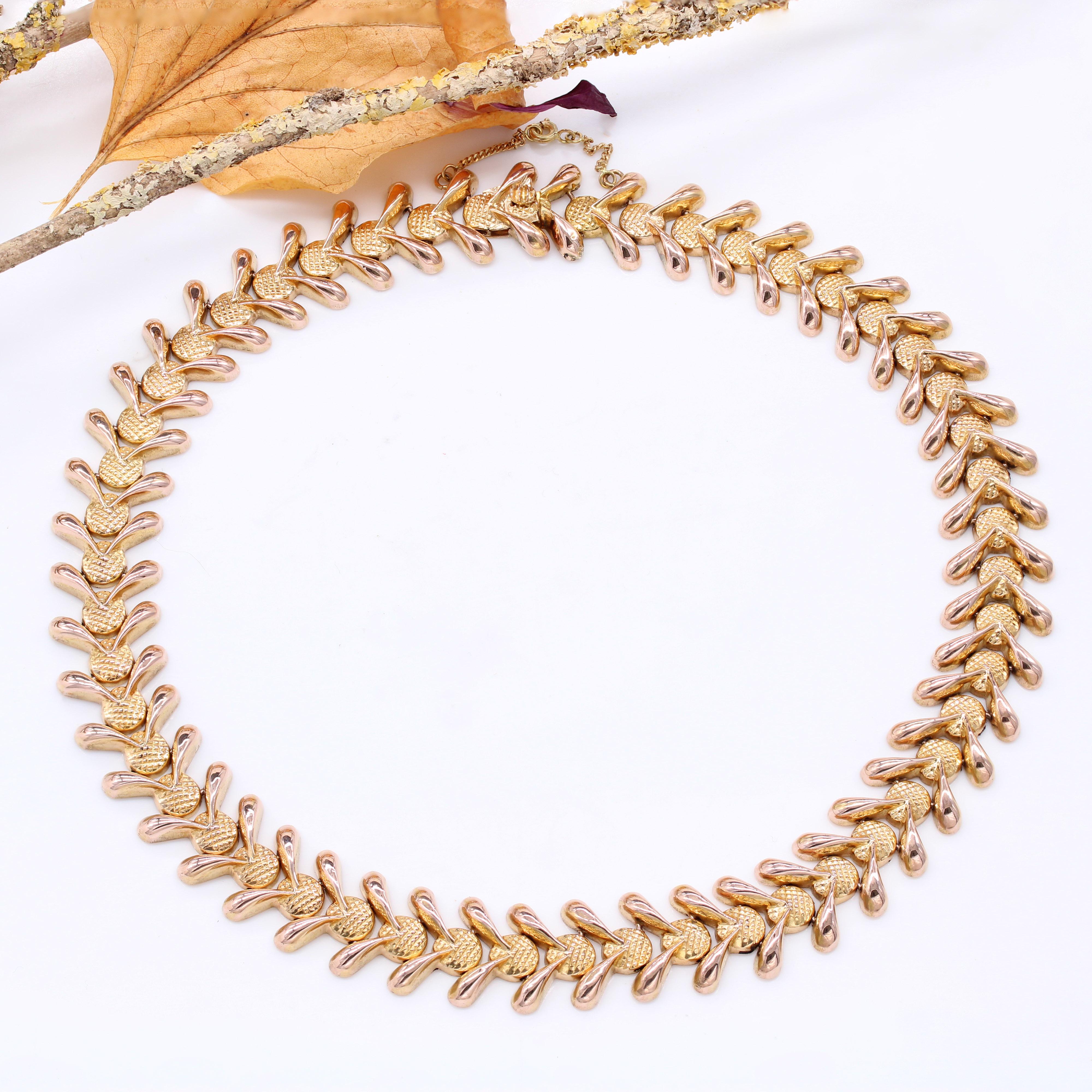 Rétro Collana articolata retrò in oro rosa 18 carati del 1960 in vendita