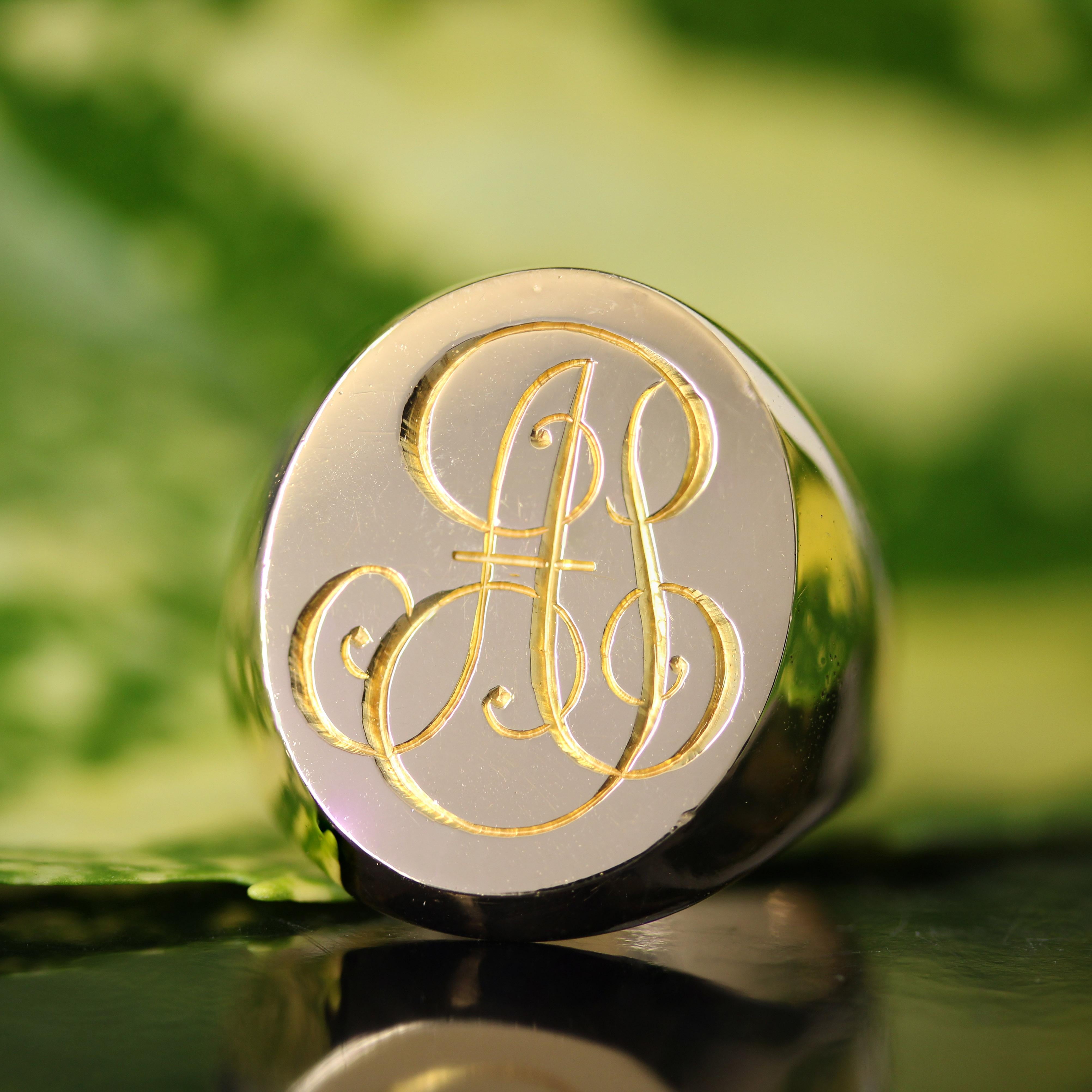 1960s 18 Karat Rose Gold Retro Initial Signet Ring 16