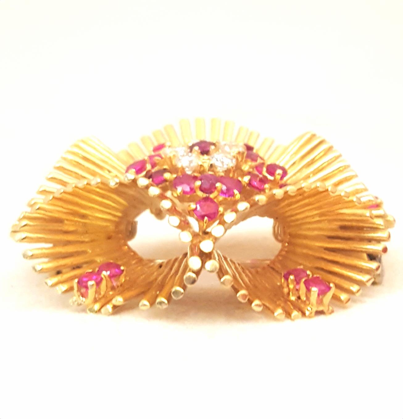 Women's 1960s 18 Karat Ruby and Diamond Brooch For Sale