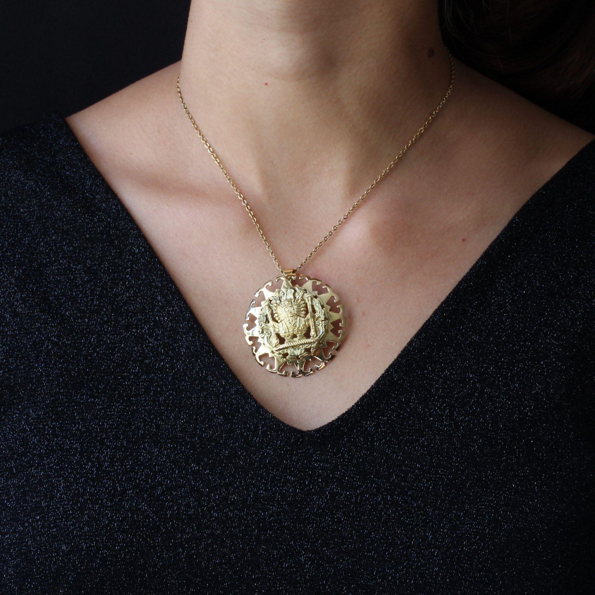 Azteken-Brosche/Anhänger aus 18 Karat Gelbgold, 1960er Jahre Damen im Angebot