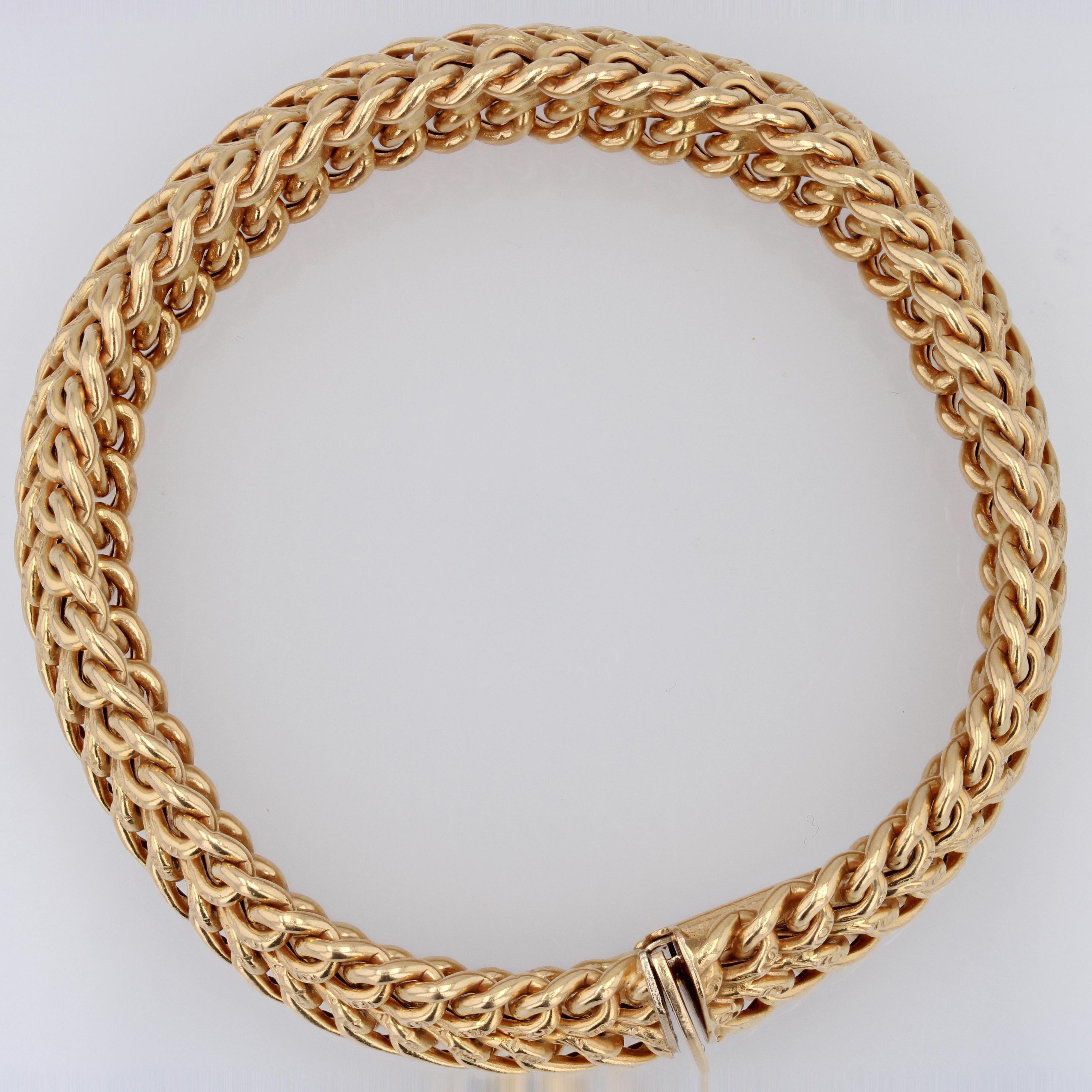 1960s 18 Karat Yellow Gold Flexible Retro Bracelet In Excellent Condition For Sale In Poitiers, FR