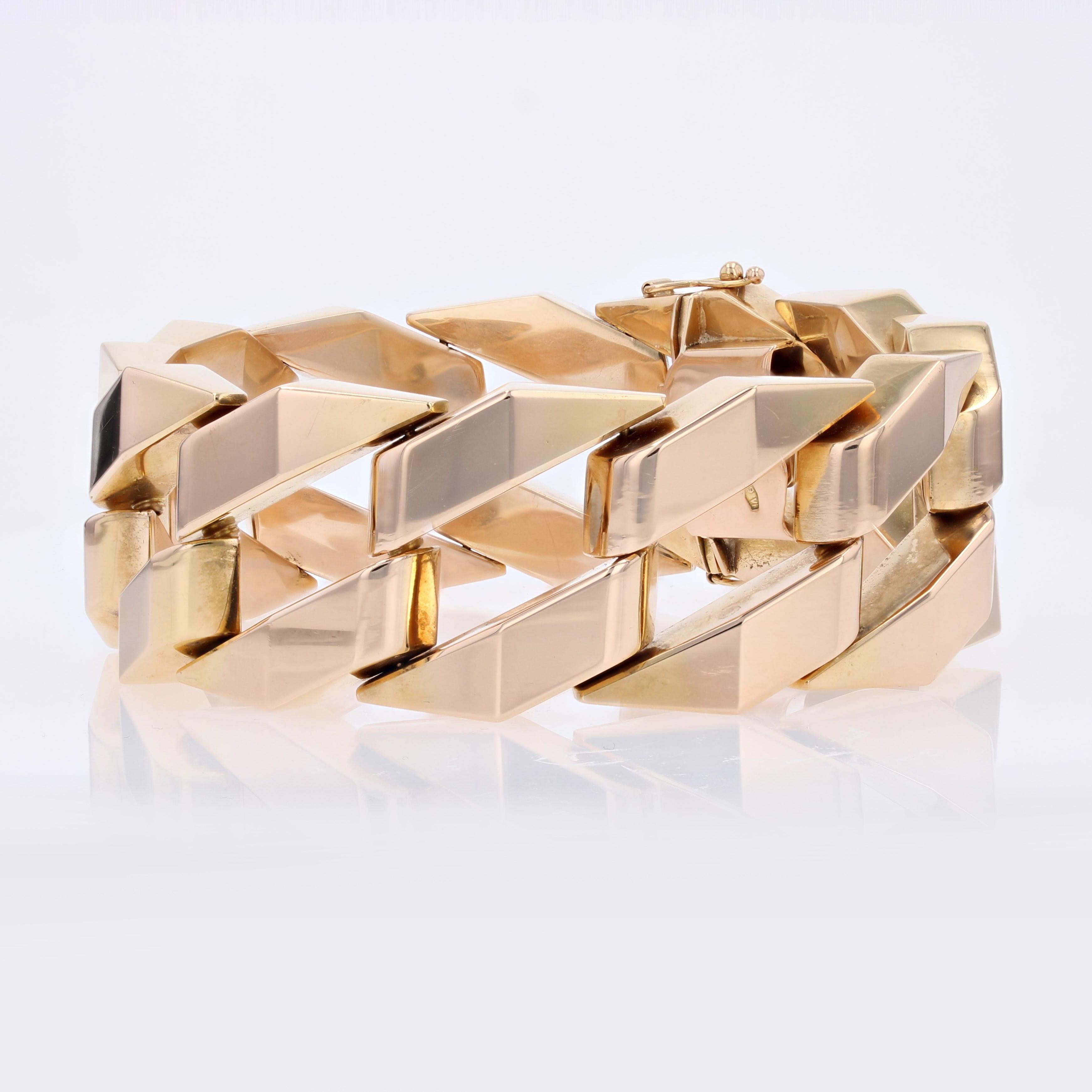 Women's 1960s 18 Karat Yellow Gold Geometric Curb Chain Large Bracelet