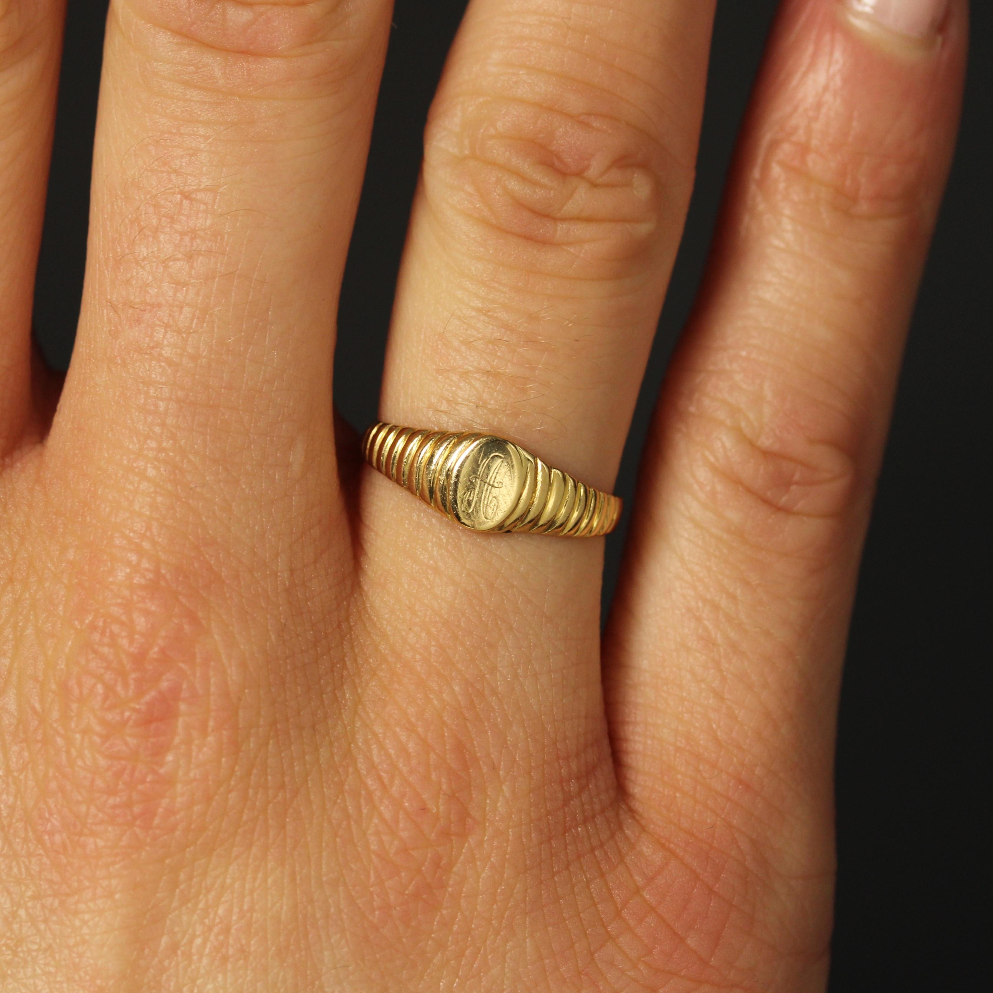 1960s 18 Karat Yellow Gold Letter A Fine Ladies Signet Ring 1