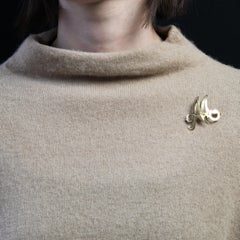 1960s 18 Karat Yellow Gold M Letter Brooch
