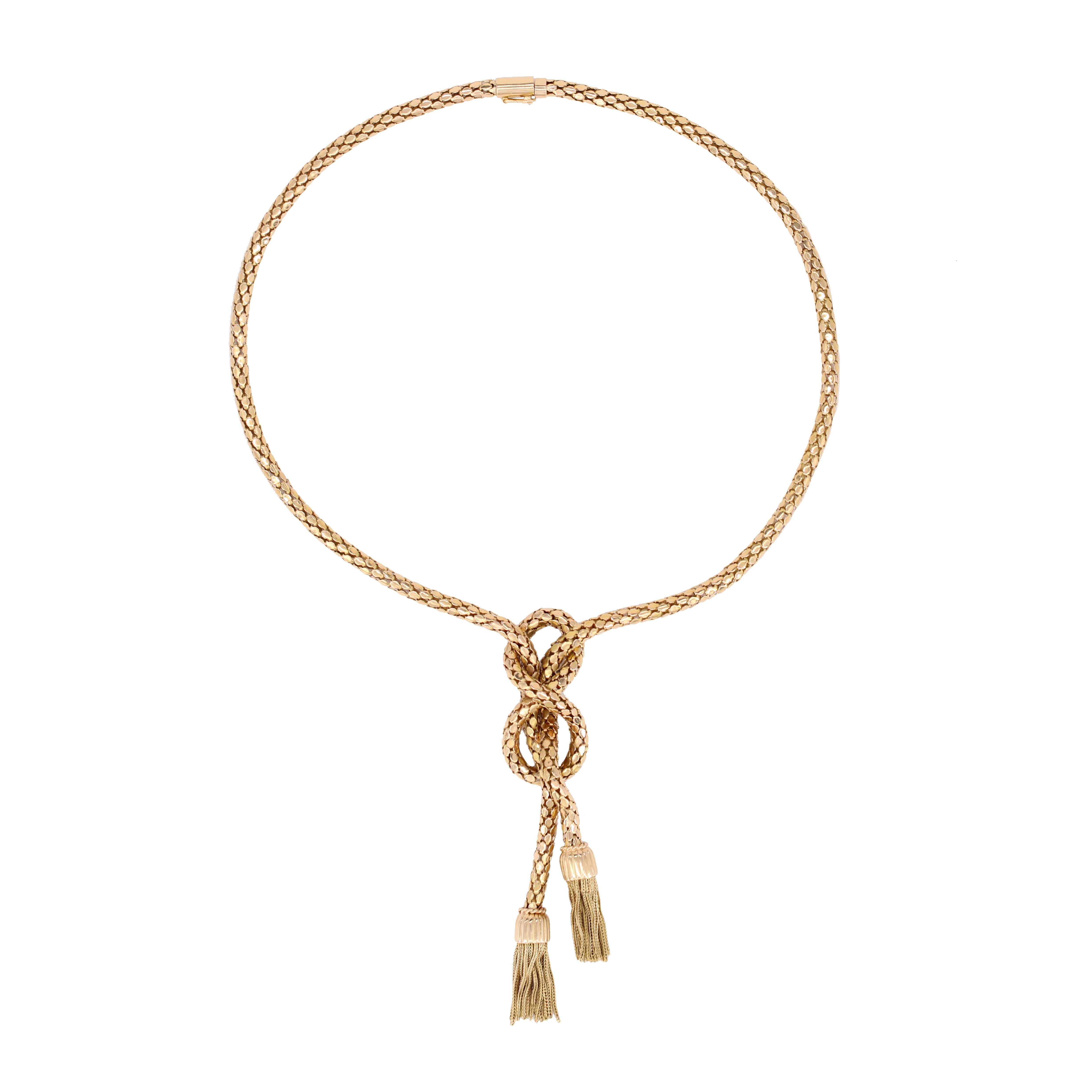 1960s 18 Karat Yellow Gold Orvet Mesh and Tassels Necklace In Excellent Condition For Sale In Poitiers, FR