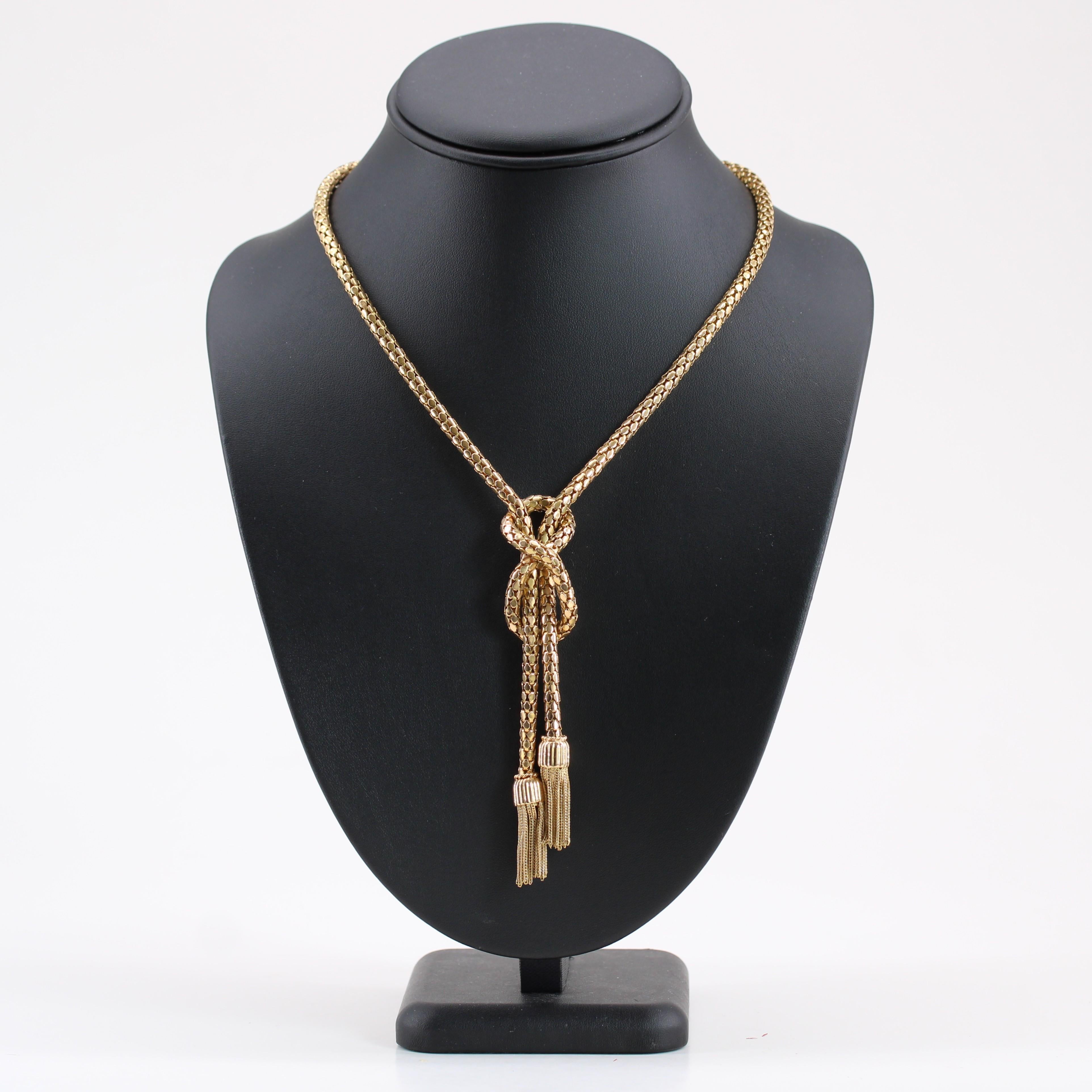 1960s 18 Karat Yellow Gold Orvet Mesh and Tassels Necklace For Sale 2