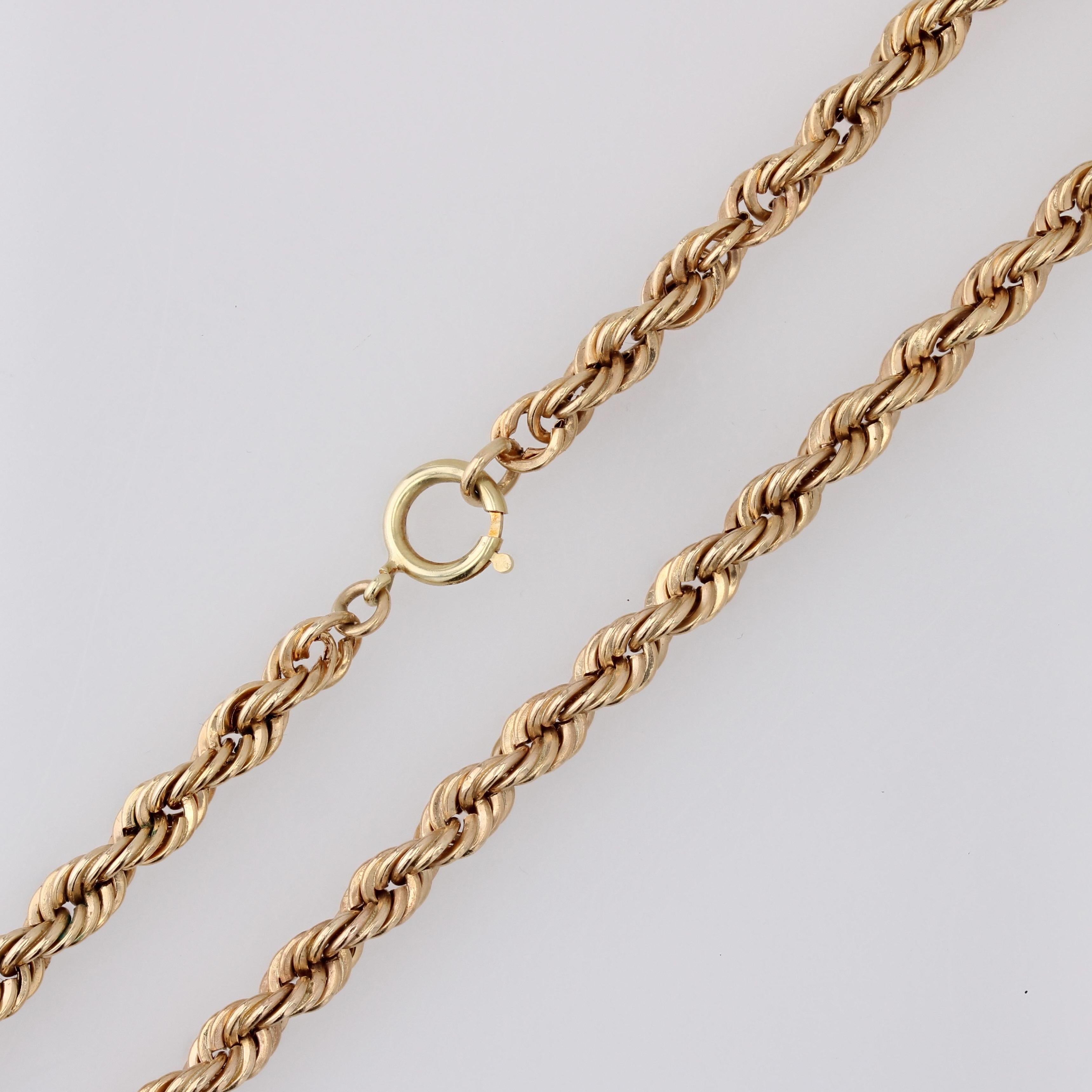 1960s 18 Karat Yellow Gold Retro Twisted Chain Long Necklace For Sale 10