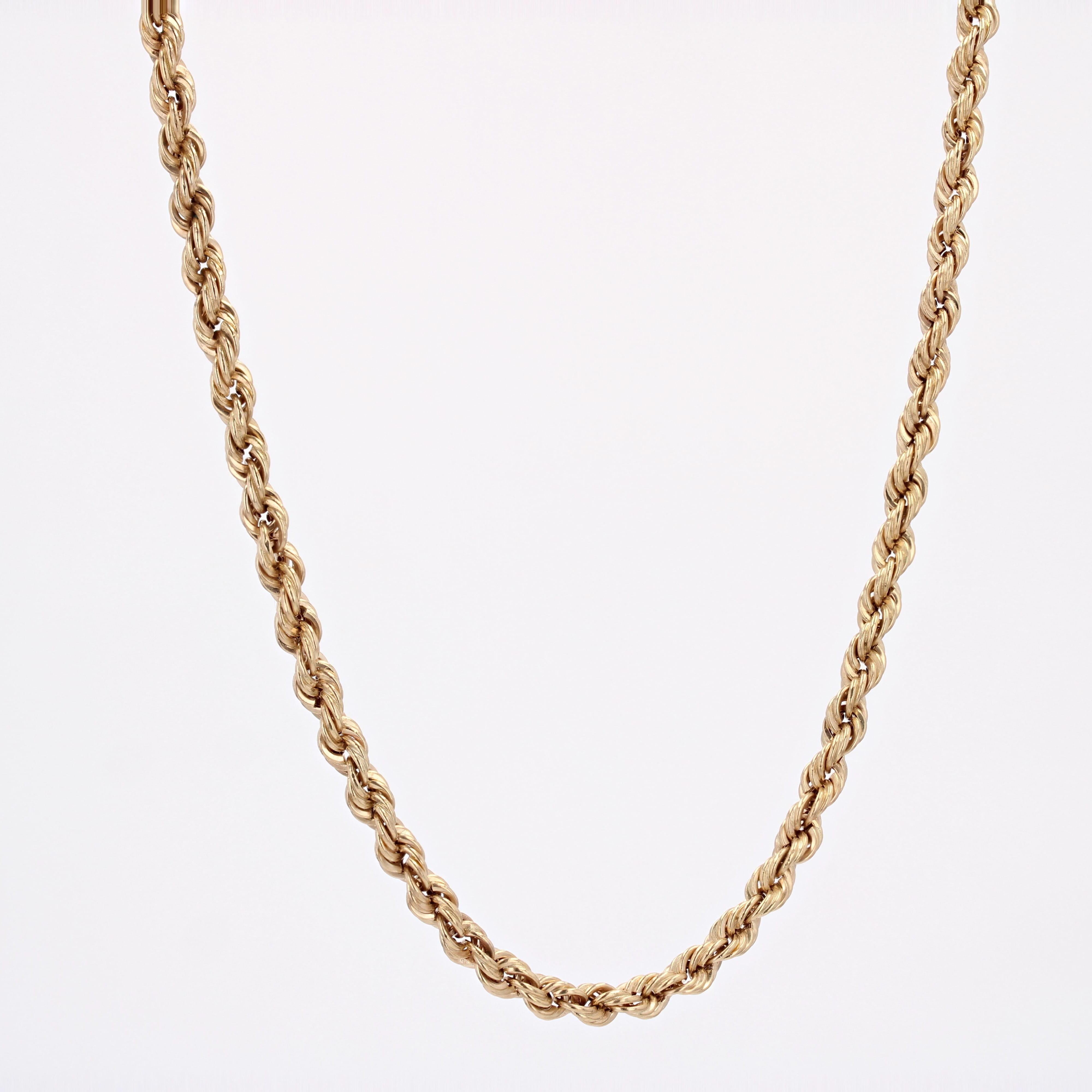 1960s 18 Karat Yellow Gold Retro Twisted Chain Long Necklace For Sale 1