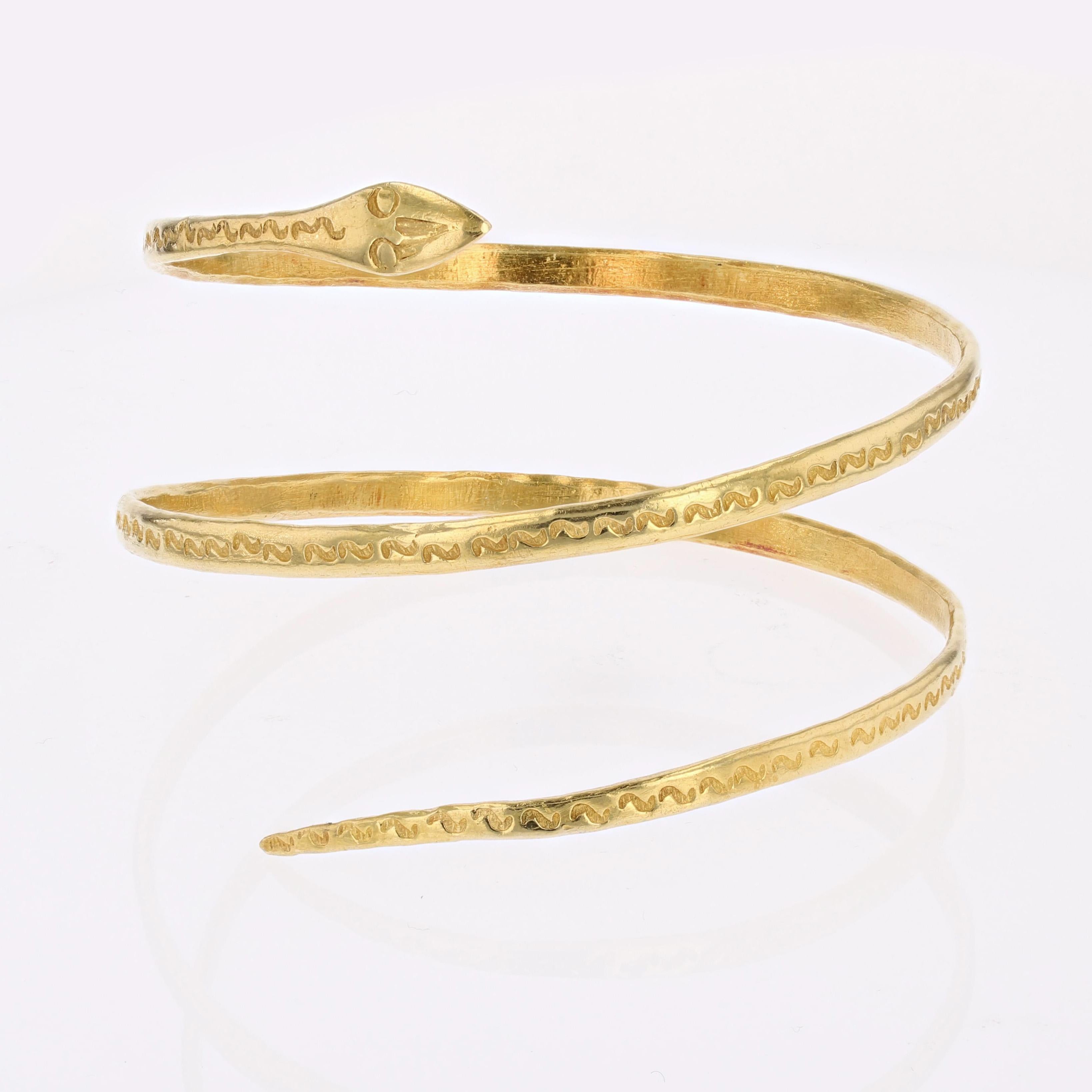 Rétro Bracelet serpent en or jaune 18 carats des années 1960 en vente
