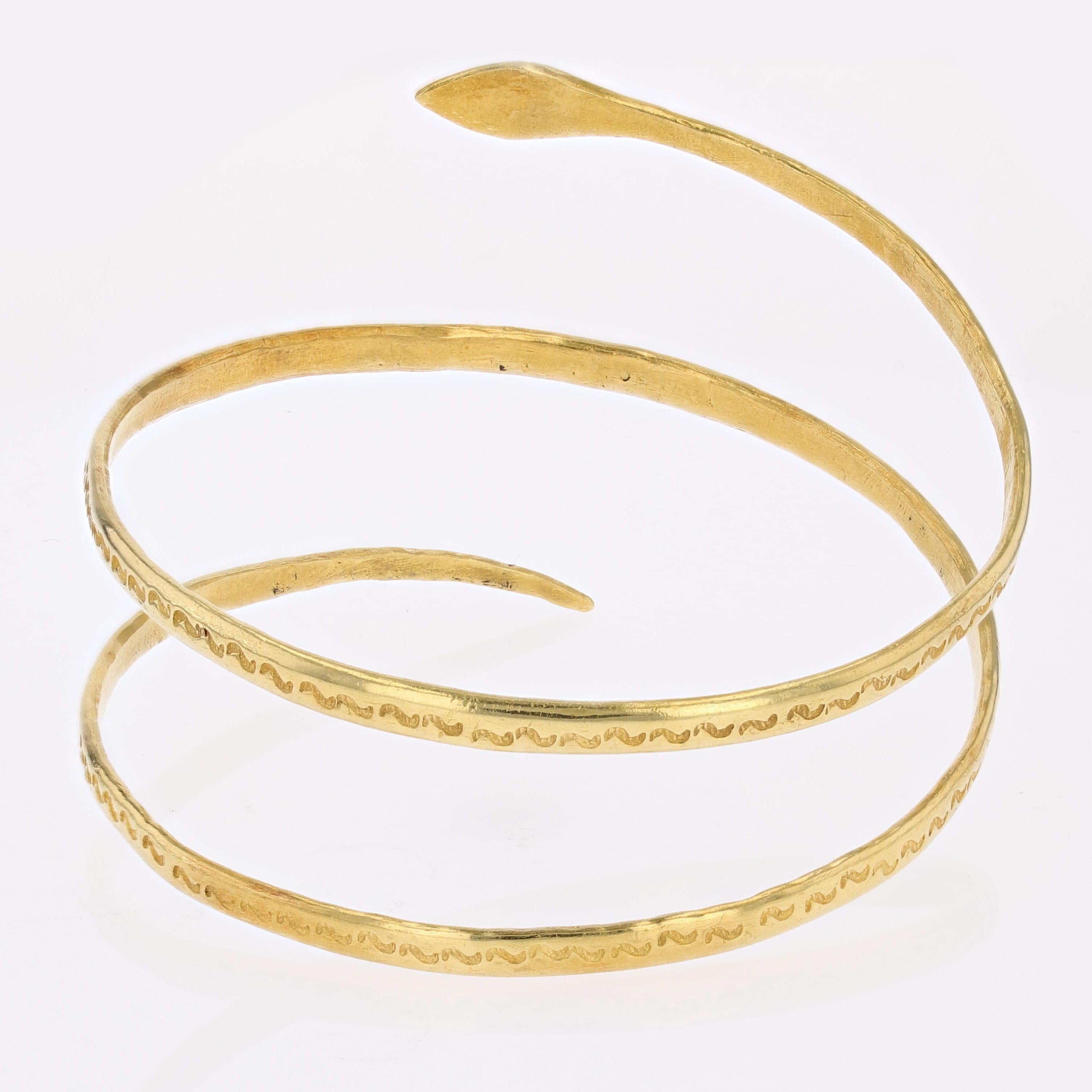 Women's 1960s 18 Karat Yellow Gold Snake Bracelet For Sale