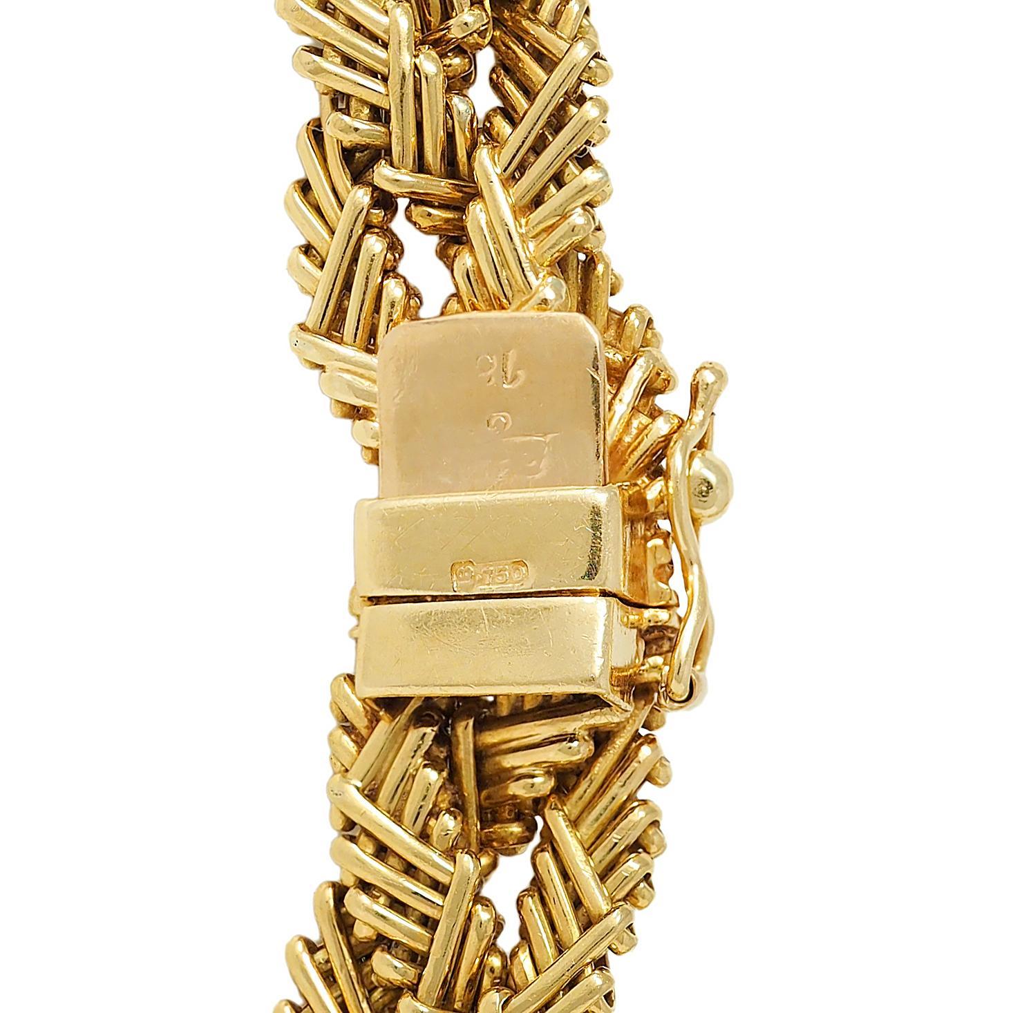 Collana a catena con trama a cesto intrecciata in oro giallo 18 carati vintage del 1960 in vendita 3