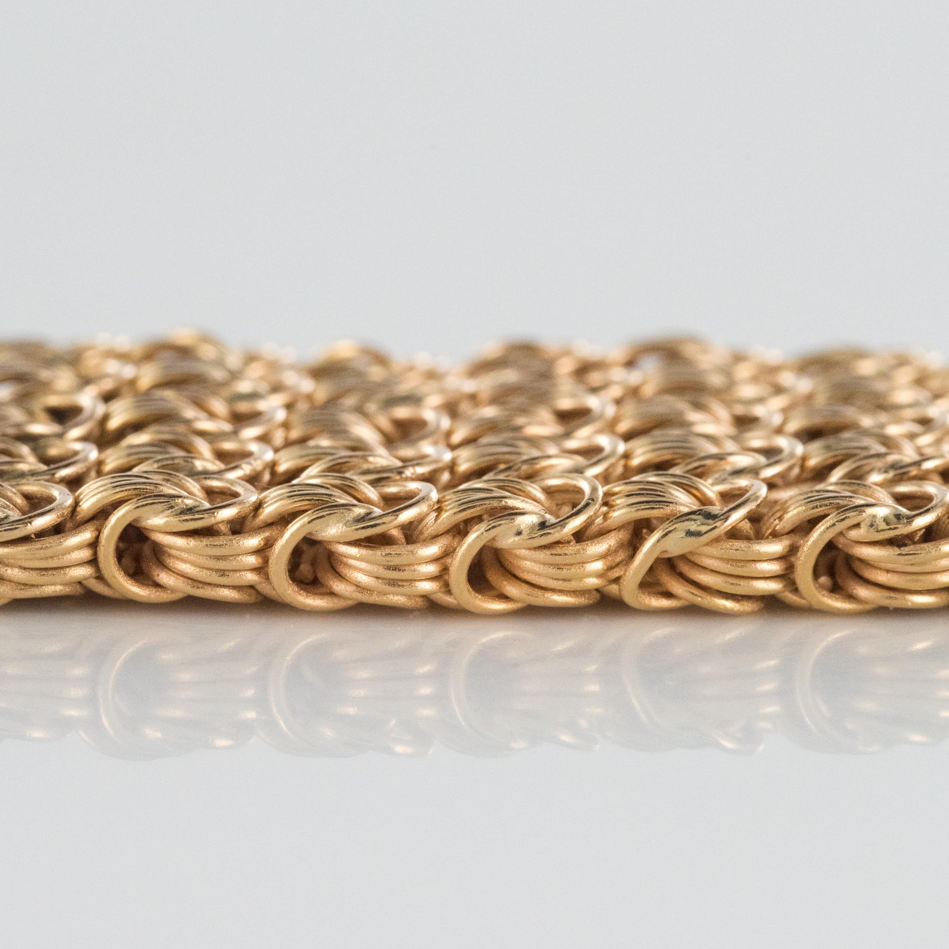 1960s 18 Karat Rose Gold Openwork Woven Mesh Bracelet In Excellent Condition In Poitiers, FR