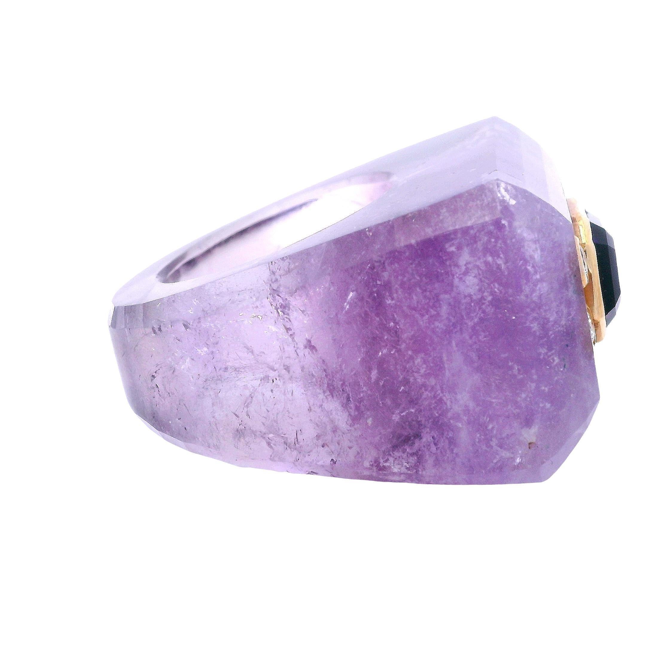 Women's or Men's 1960’s 18K Amethyst & Diamond Ring For Sale
