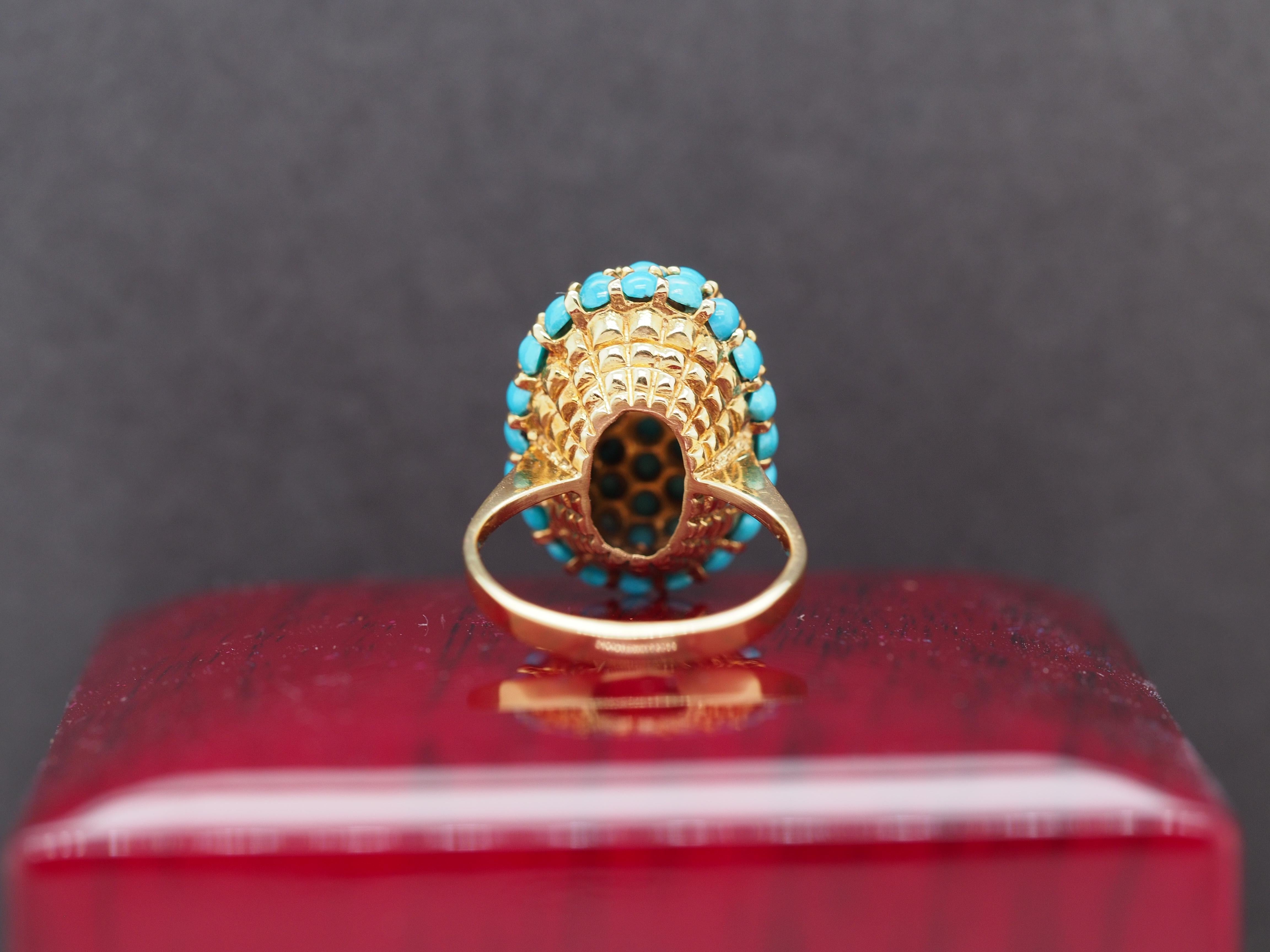 Round Cut 1960s 18K Yellow Gold Turquoise Nantucket Basket Ring For Sale