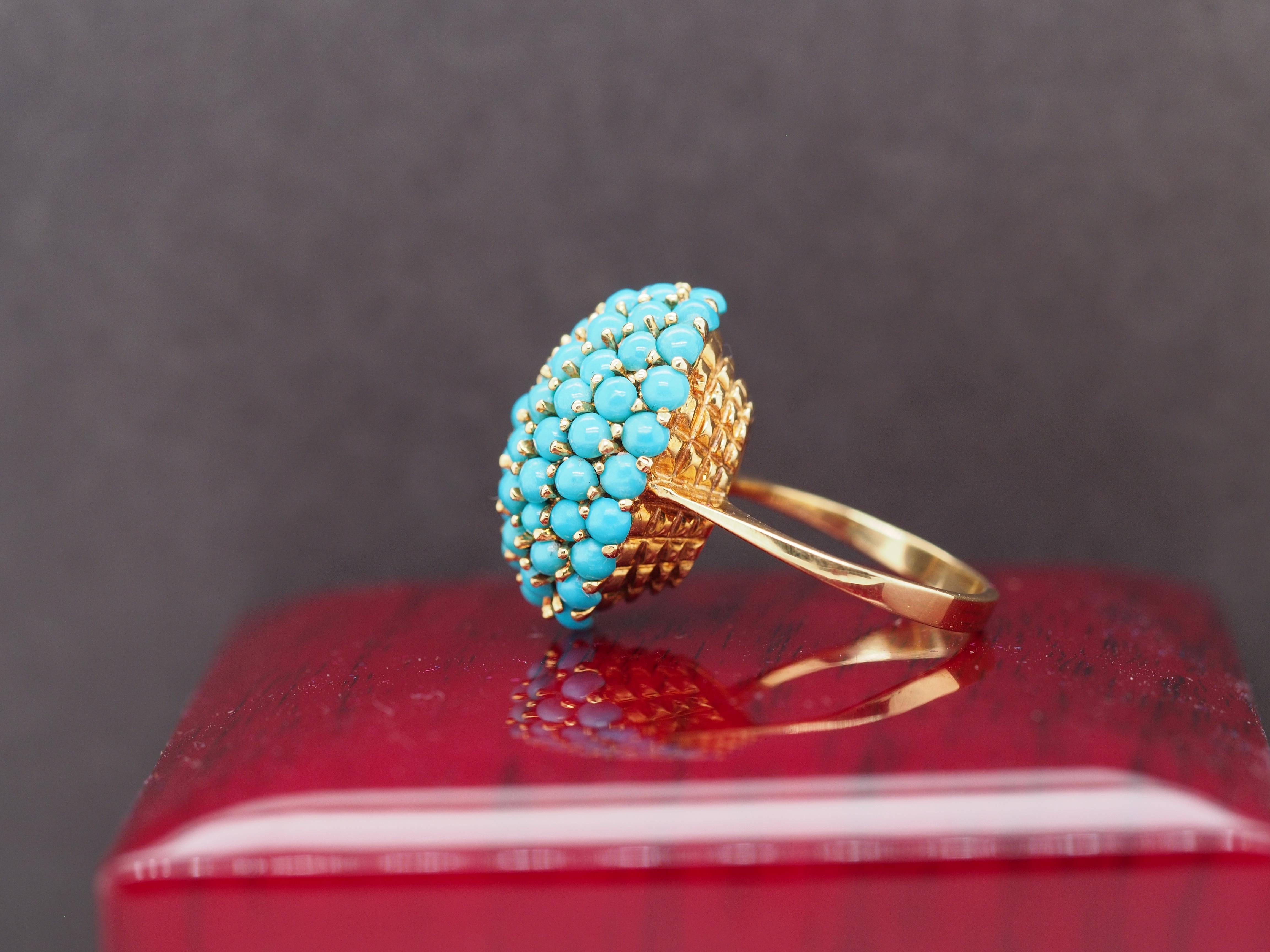 1960s 18K Yellow Gold Turquoise Nantucket Basket Ring In Good Condition For Sale In Atlanta, GA