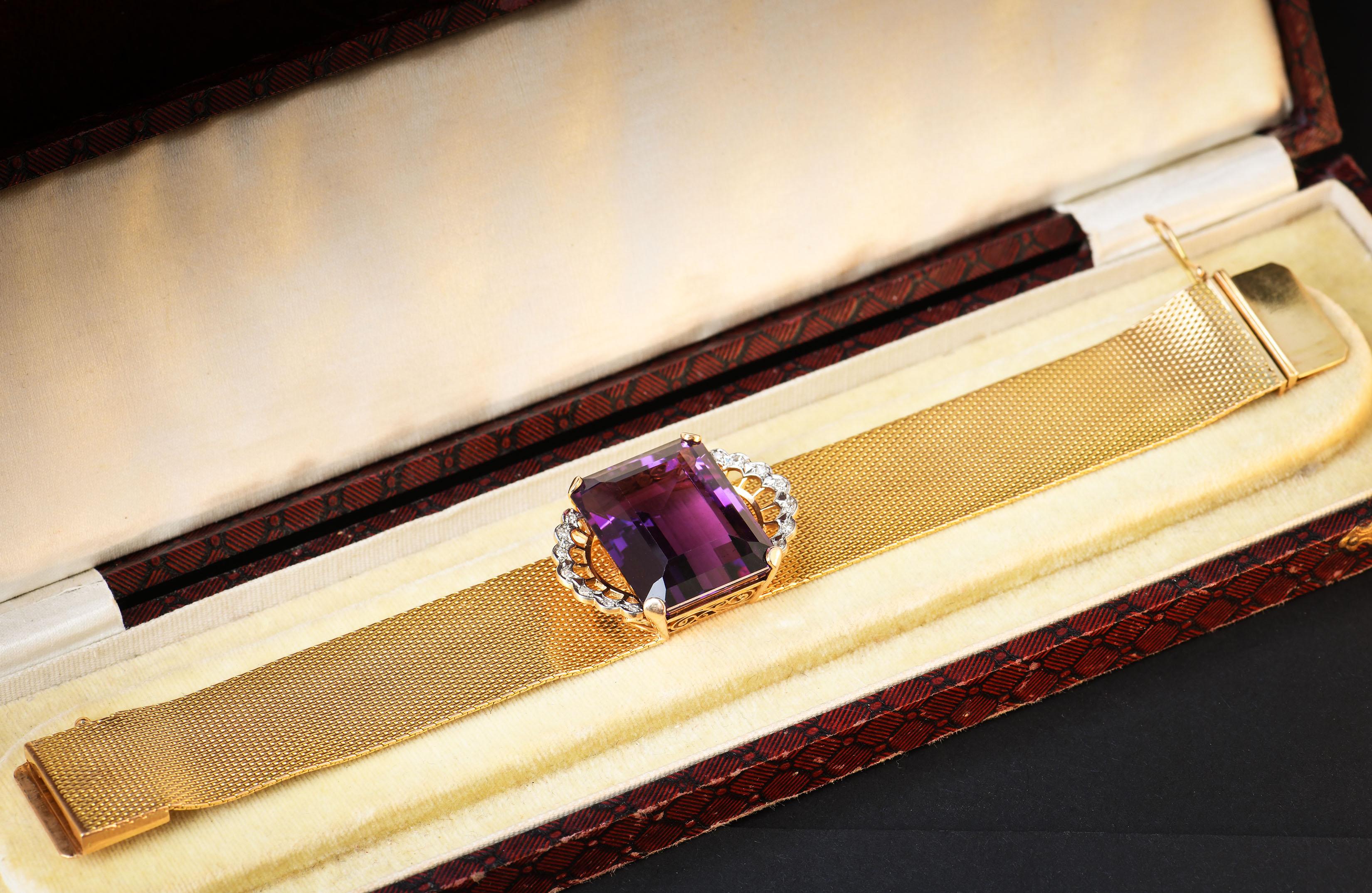 1960s-1970s Amethyst and Diamond 18 Karat Gold Bracelet In Excellent Condition In Banbury, GB