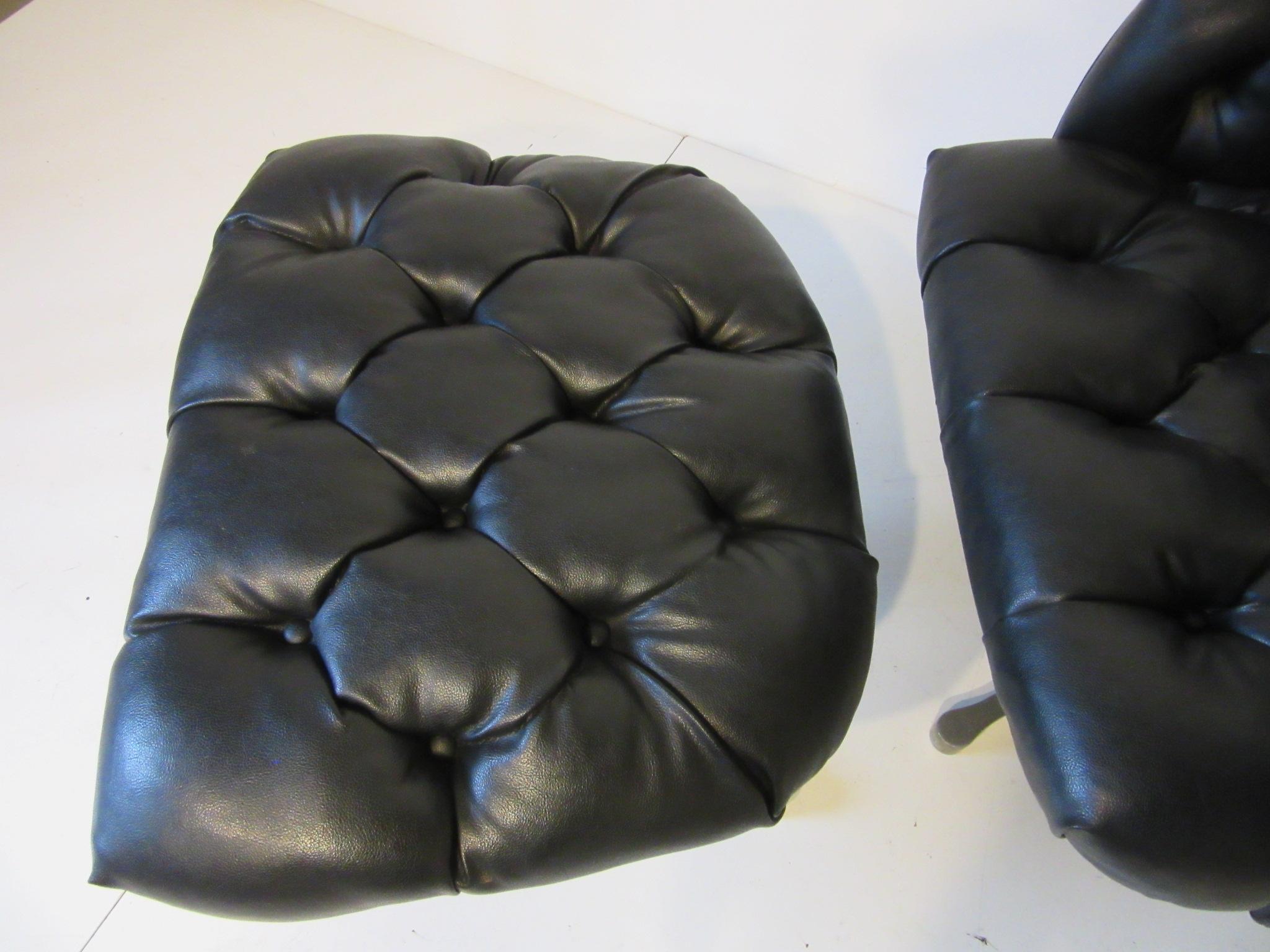 1960s-1970s Black Tufted Lounge Chair with Ottoman In Good Condition In Cincinnati, OH