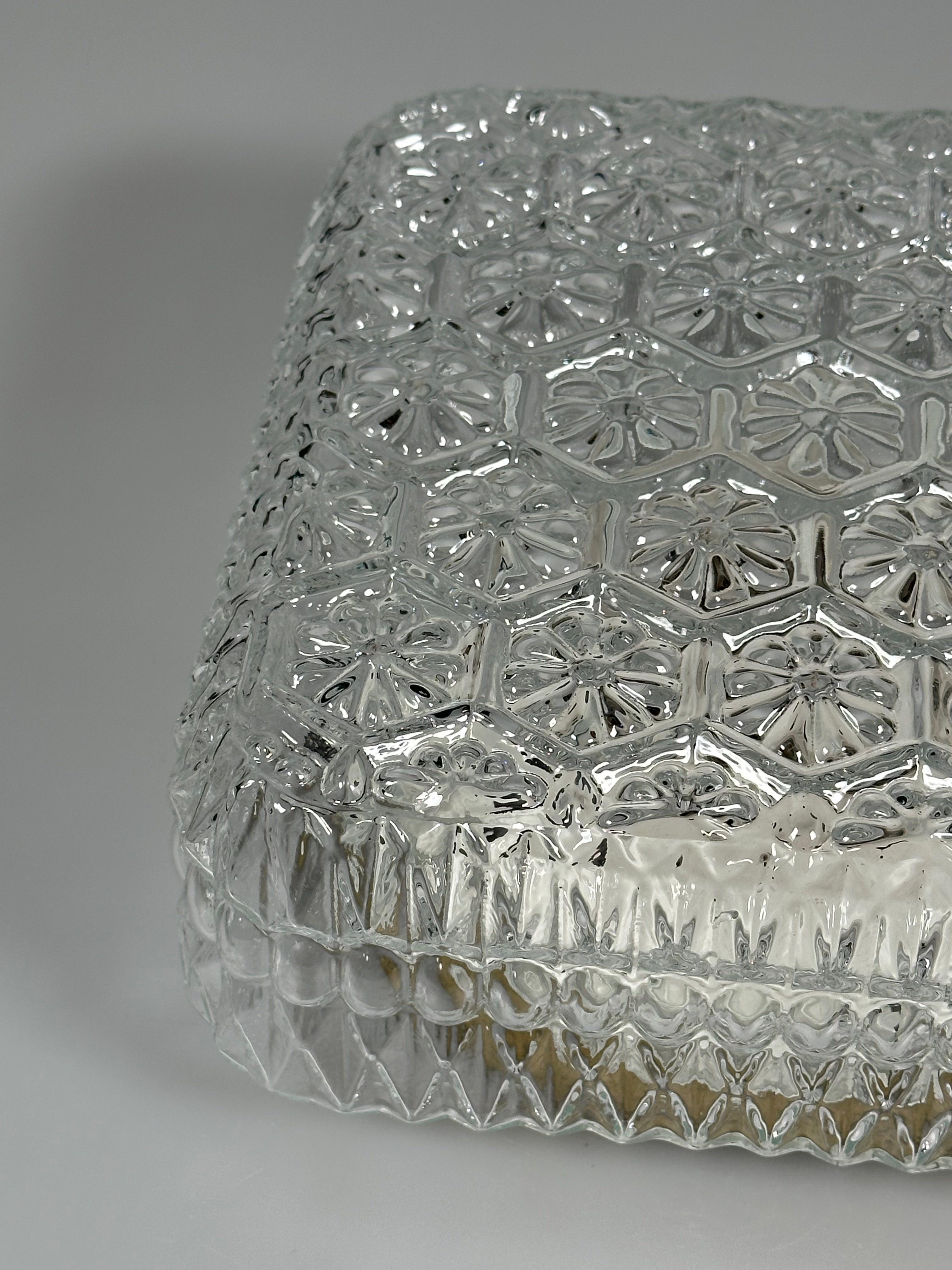 Lampada da soffitto degli anni '60 e '70 in vetro e metallo, Design A Space Ane In condizioni buone in vendita a Neuenkirchen, NI