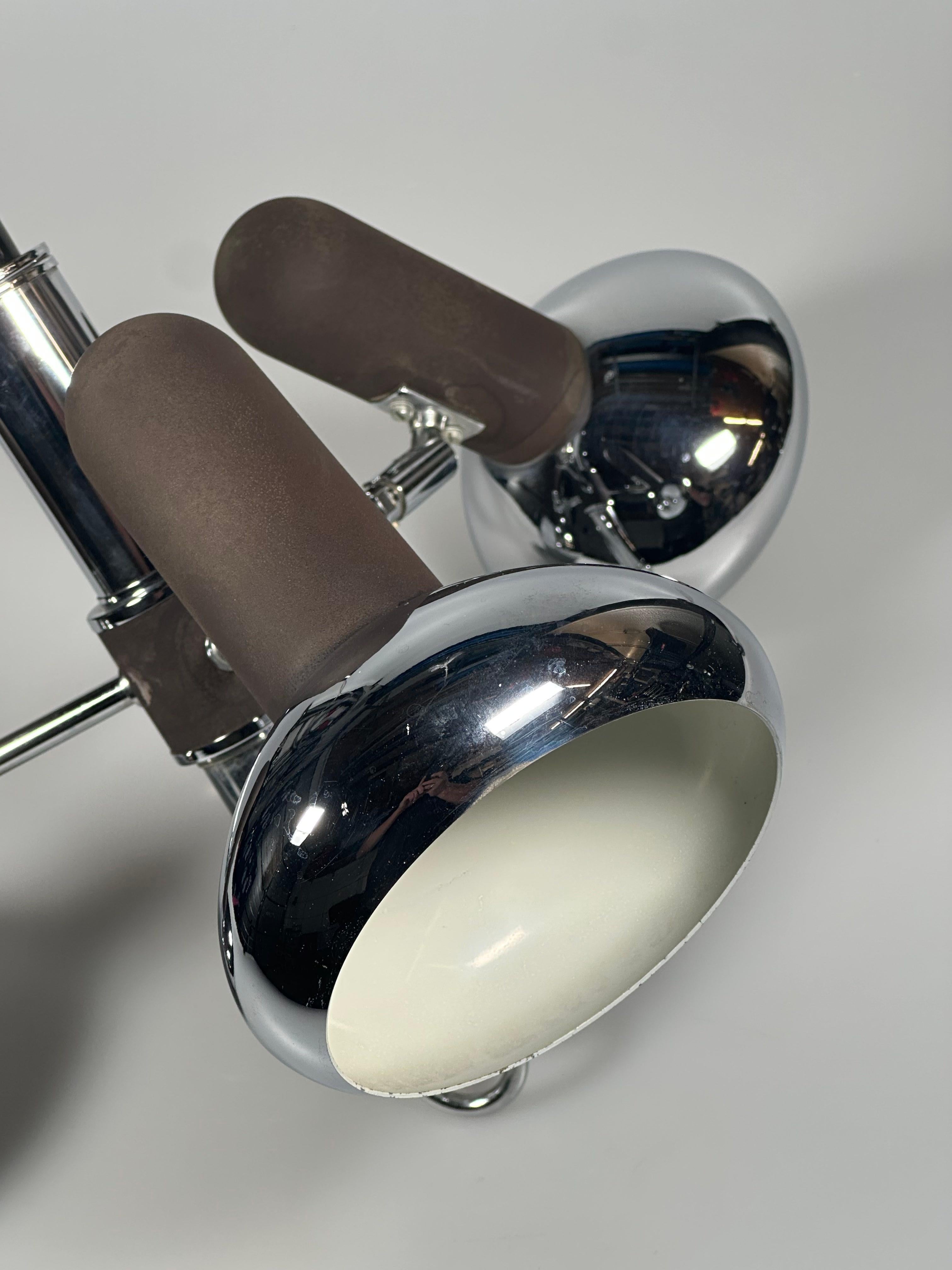 1960s 1970s Lampada da soffitto Faretto a 3 luci in metallo Design/One in vendita 7