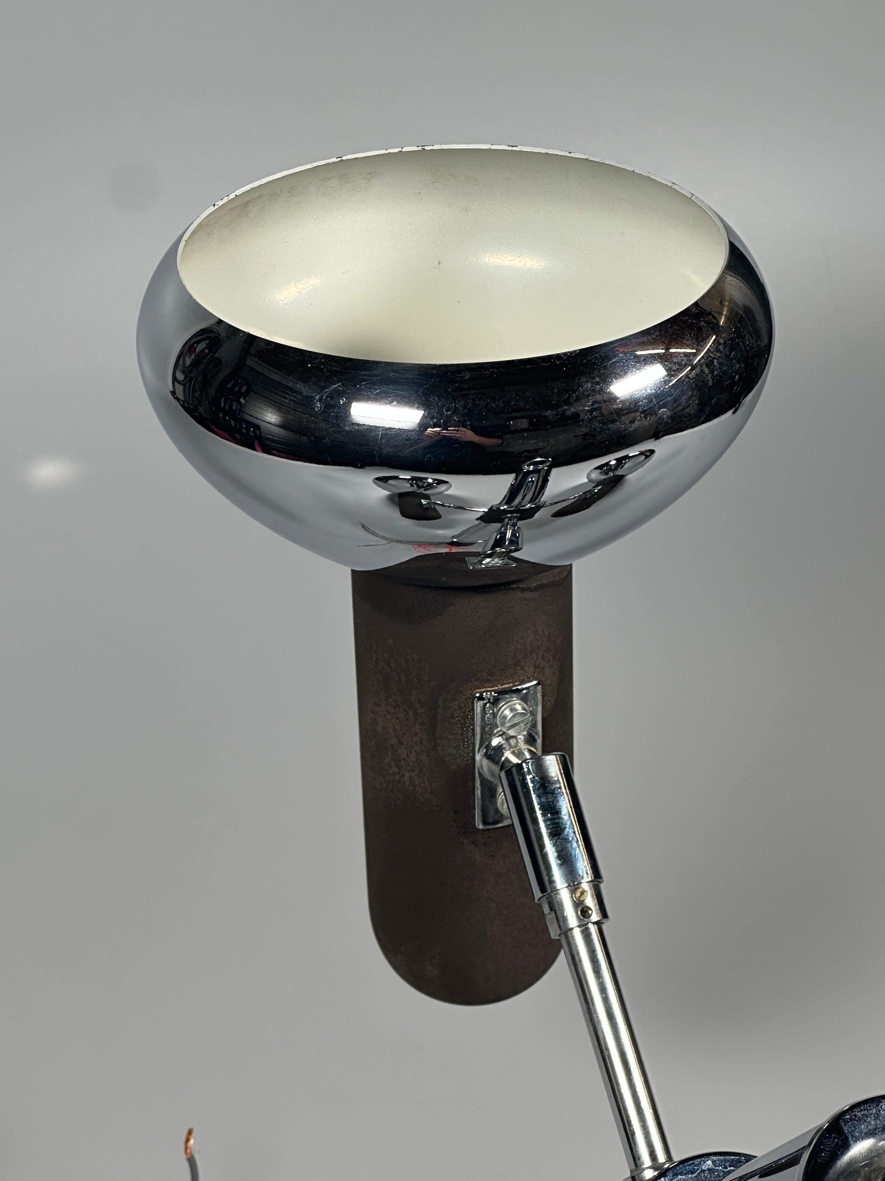 1960s 1970s Lampada da soffitto Faretto a 3 luci in metallo Design/One in vendita 10