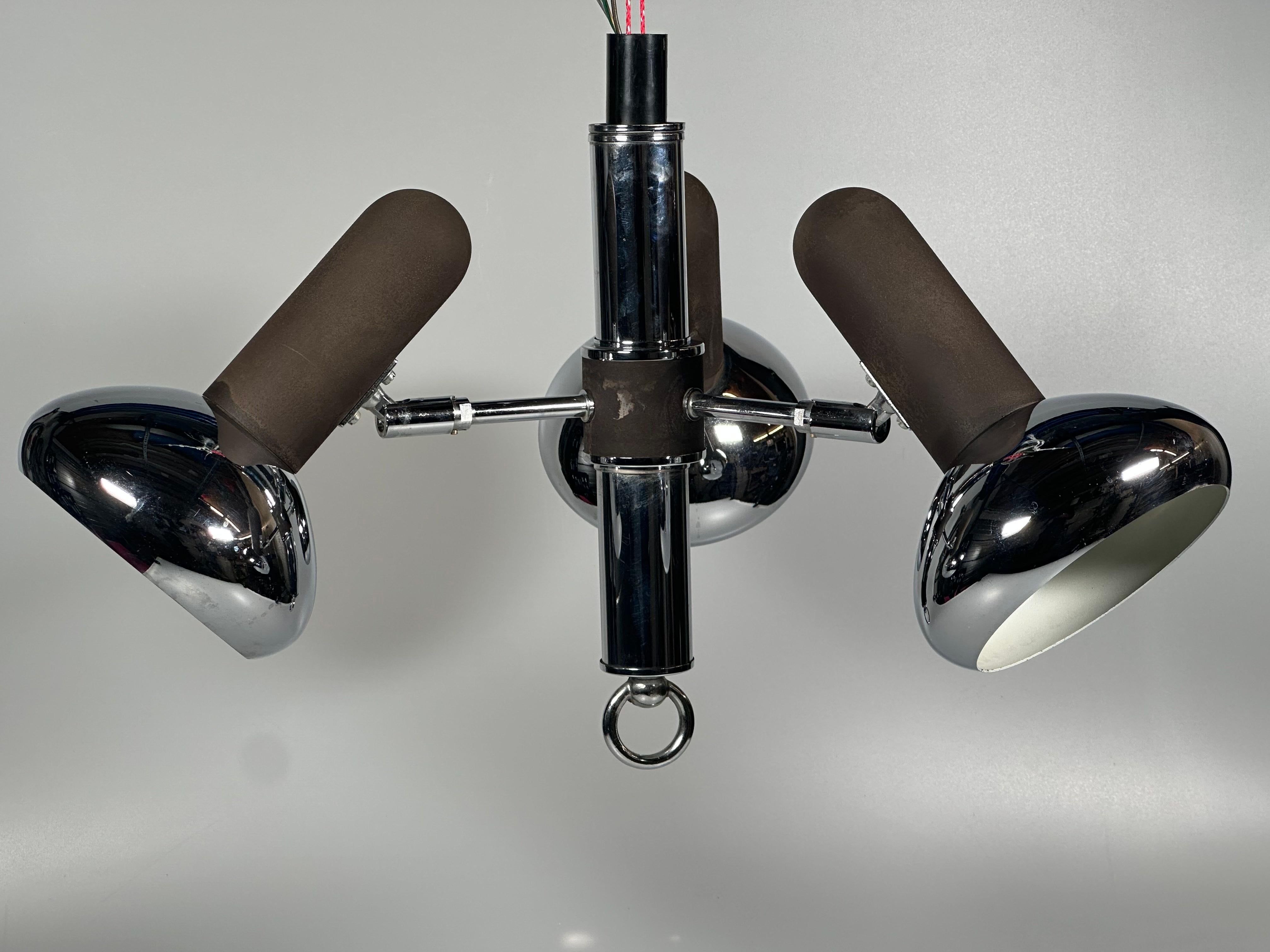 Tedesco 1960s 1970s Lampada da soffitto Faretto a 3 luci in metallo Design/One in vendita