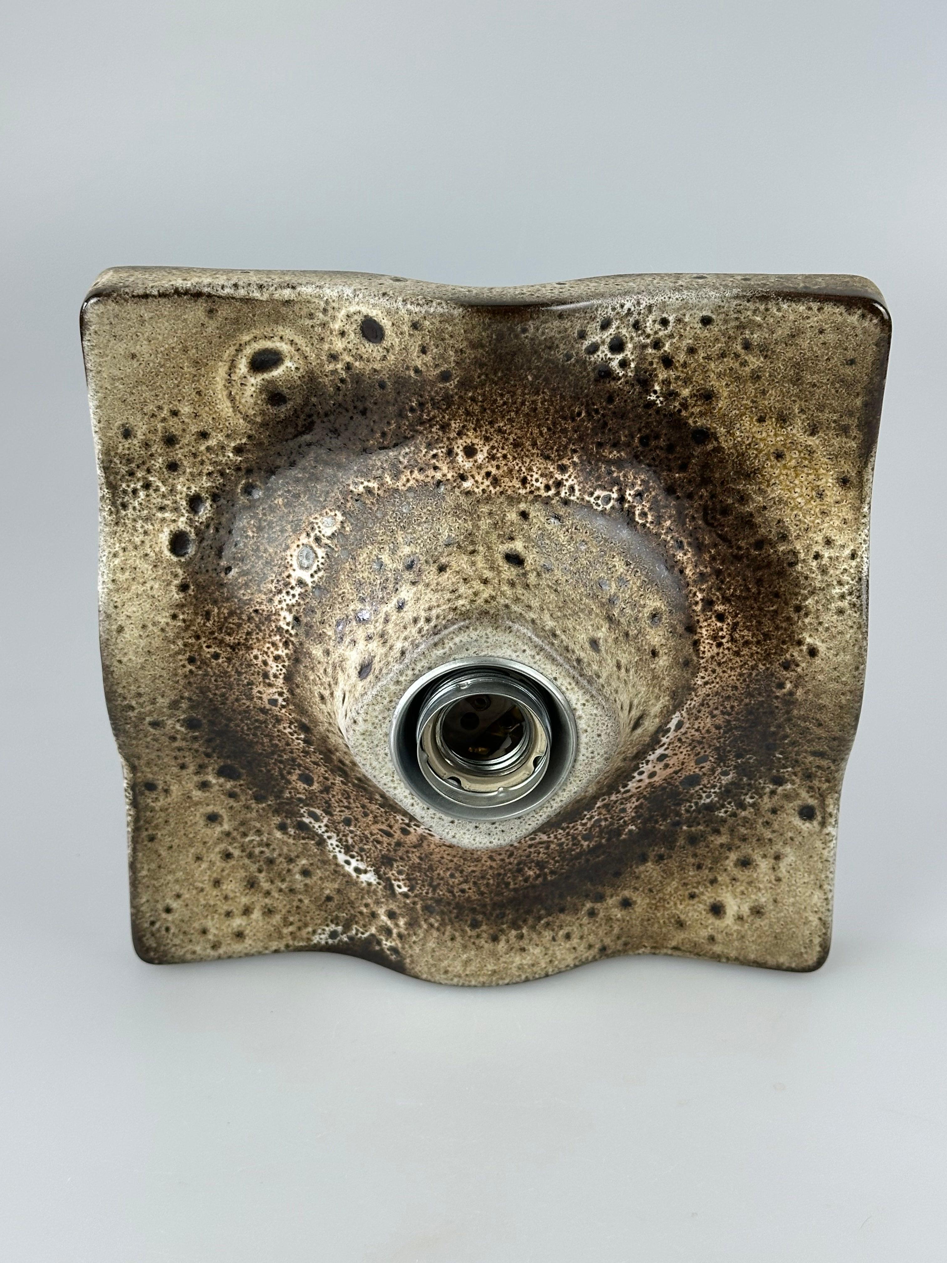 Allemand 1960s/1970s Ceramic Wall Lamp, Mid-Century Wall Sconce, Space Age Design en vente