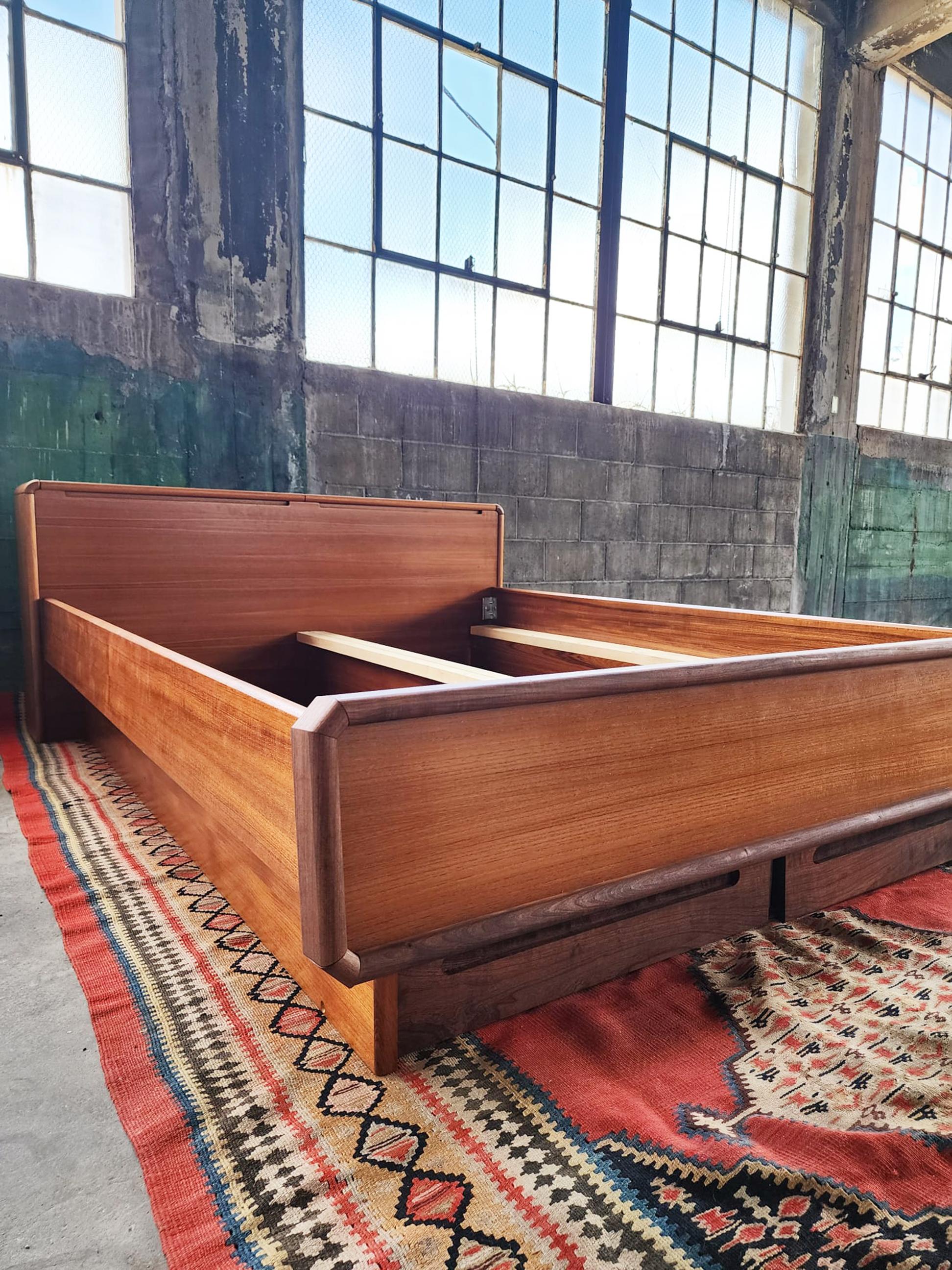 1970s bed frame