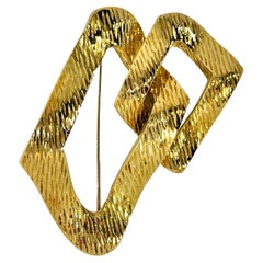 1960s-1970s French Bark Finish Gold Pendant Brooch by Wander 3 1/2 Inches Long