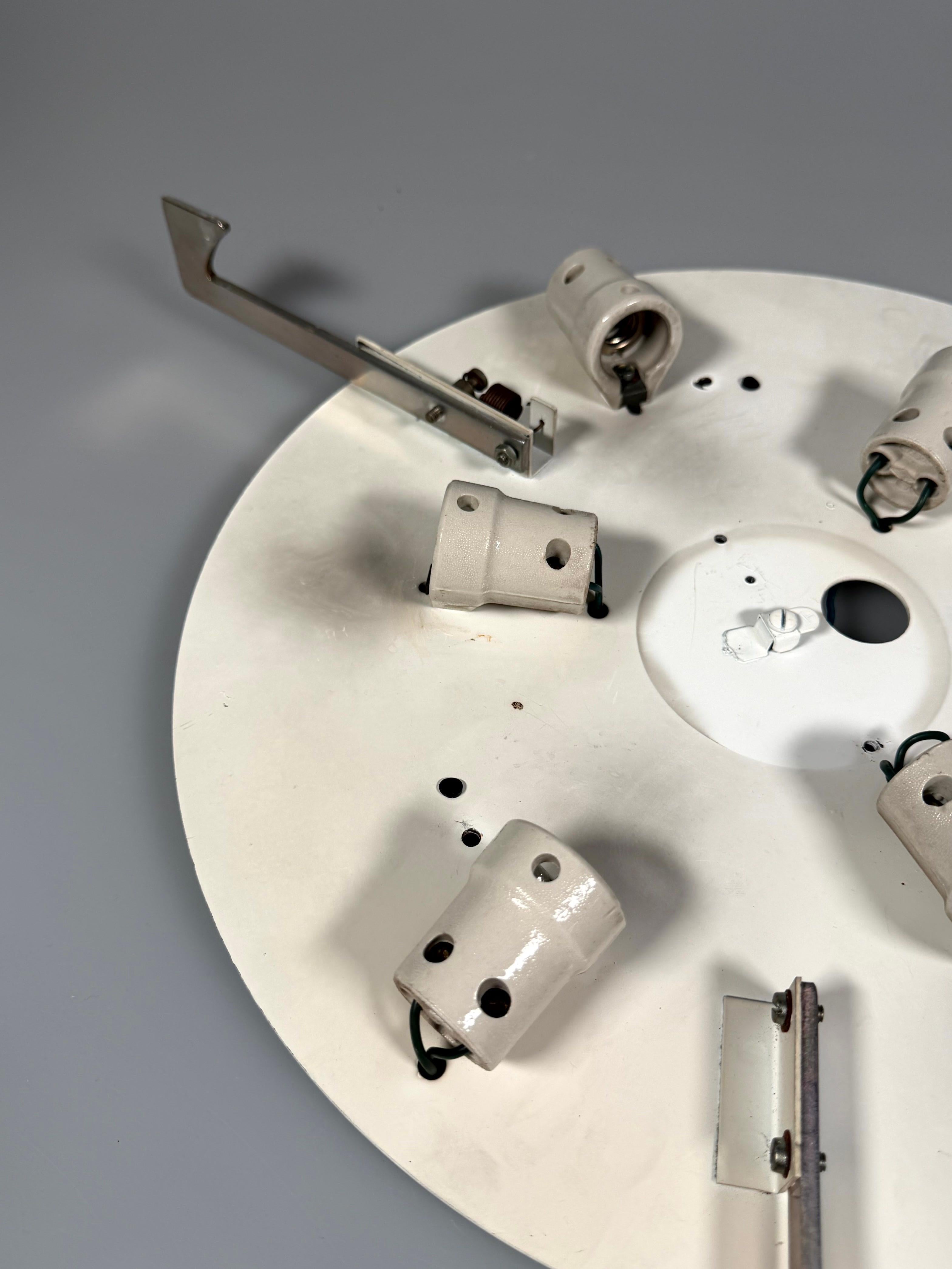 Empotrable de cristal de hielo de la década de 1970 de Kaiser Leuchten Alemania en venta 9