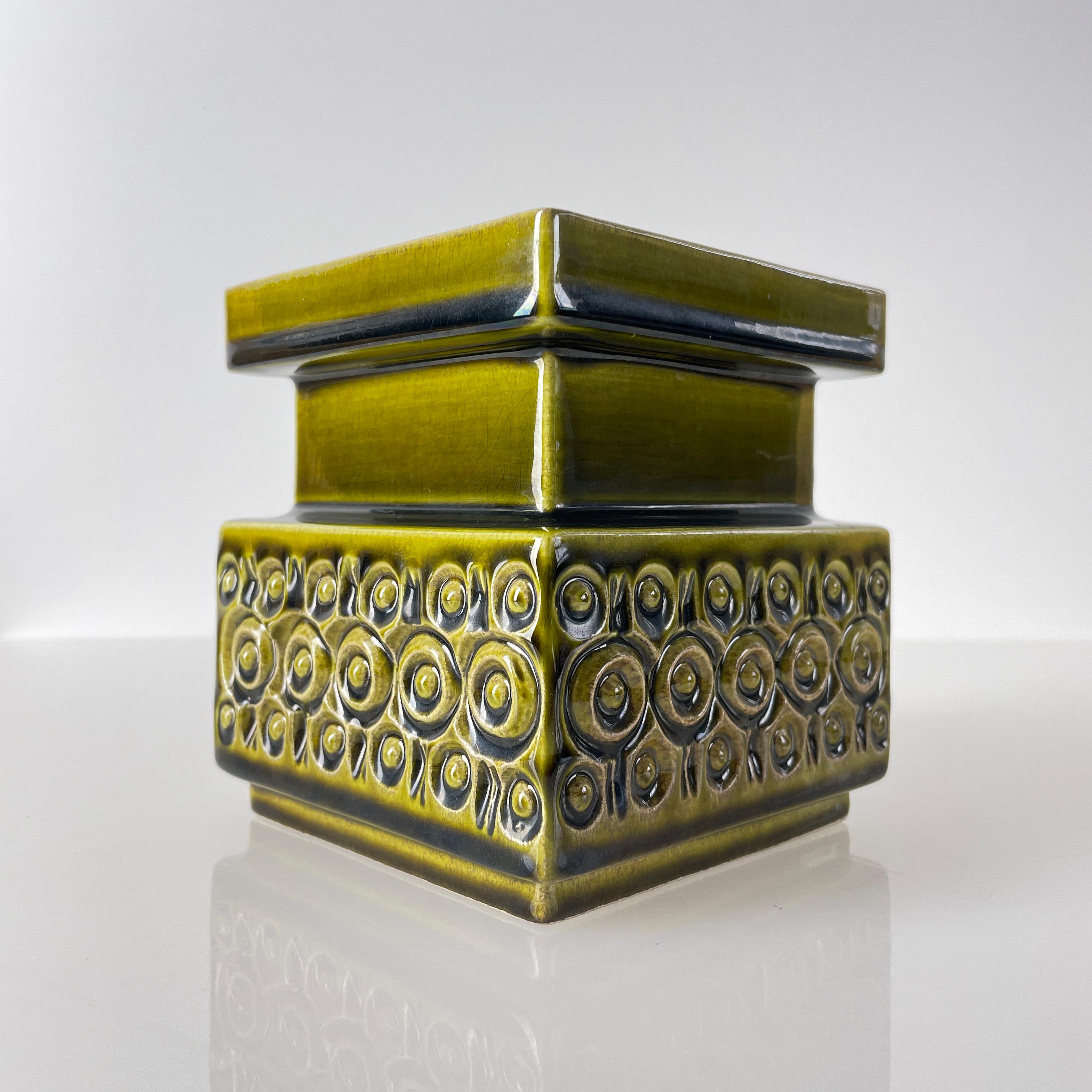 1960er - 1970er JK Kunstkeramik-Kerzenhalter aus Keramik im Angebot 4