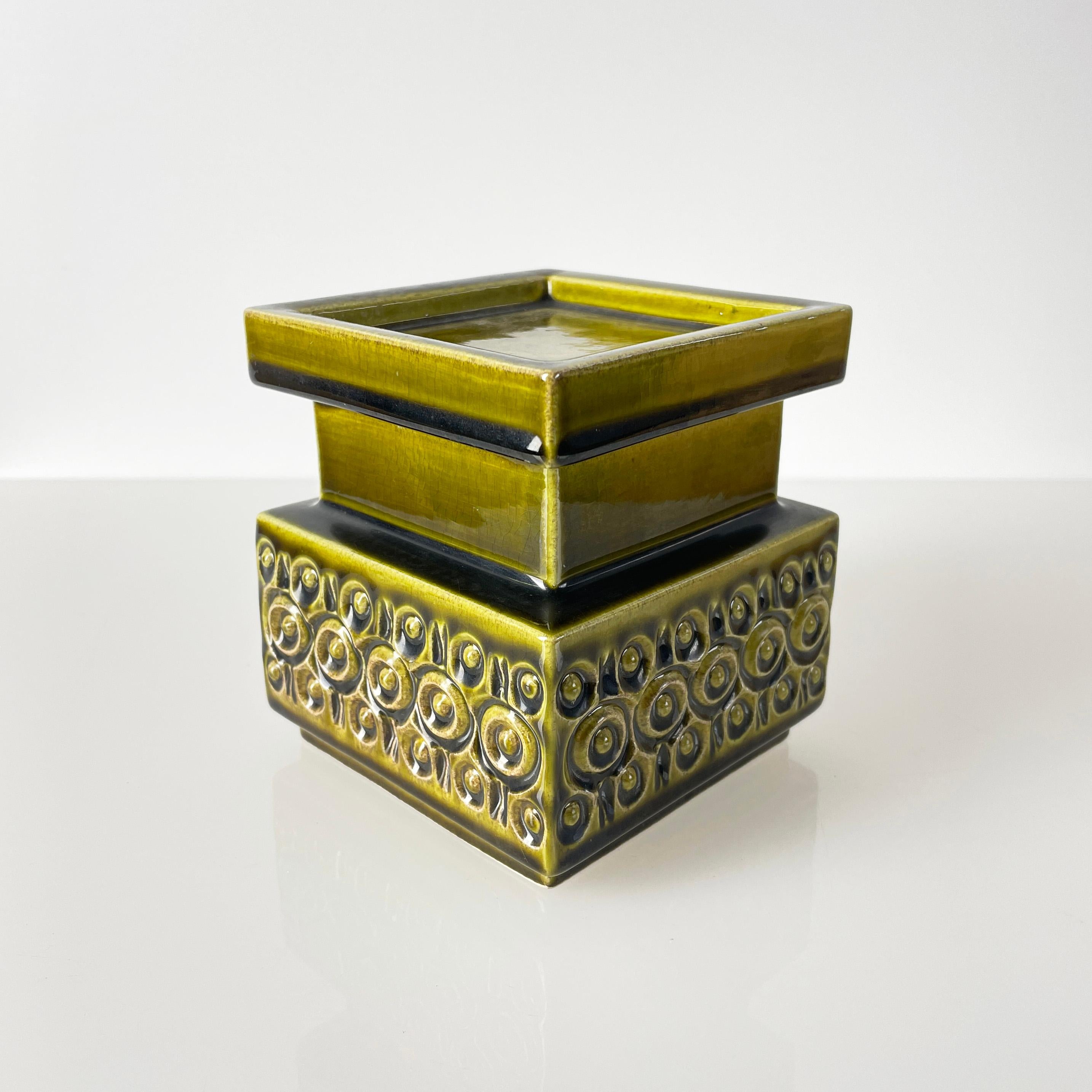 1960er - 1970er JK Kunstkeramik-Kerzenhalter aus Keramik im Angebot 6