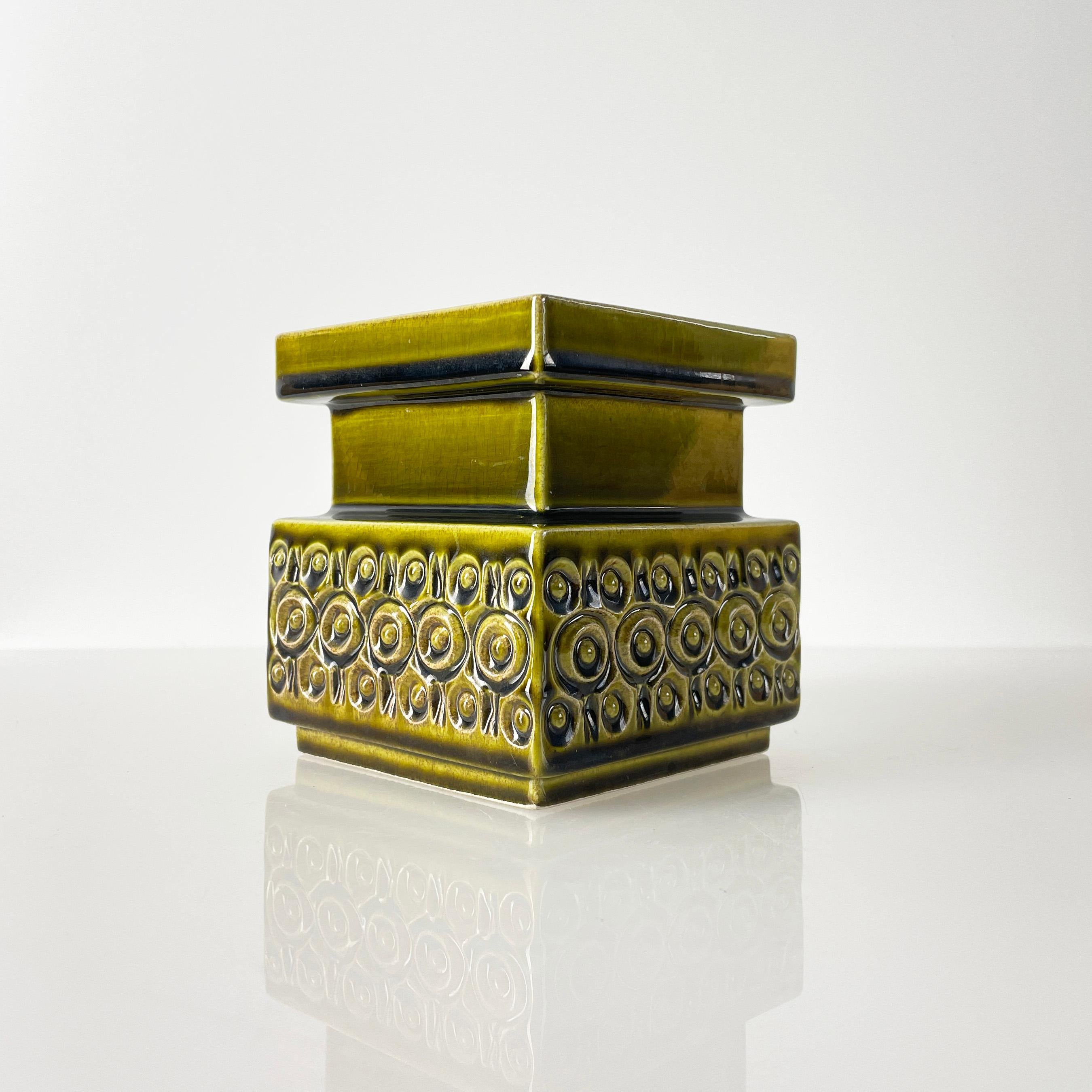 1960er - 1970er JK Kunstkeramik-Kerzenhalter aus Keramik im Angebot 7