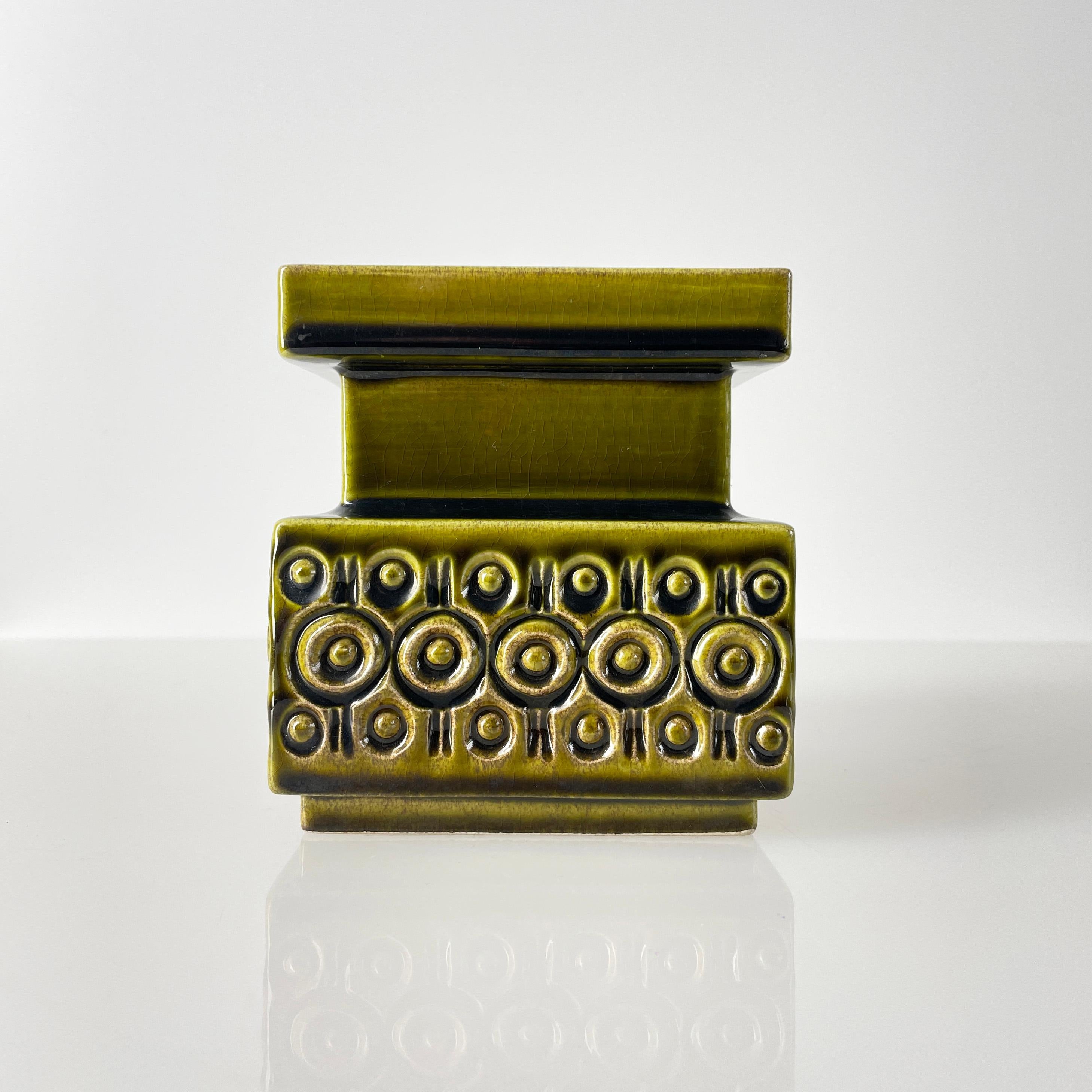 1960er - 1970er JK Kunstkeramik-Kerzenhalter aus Keramik (Moderne der Mitte des Jahrhunderts) im Angebot