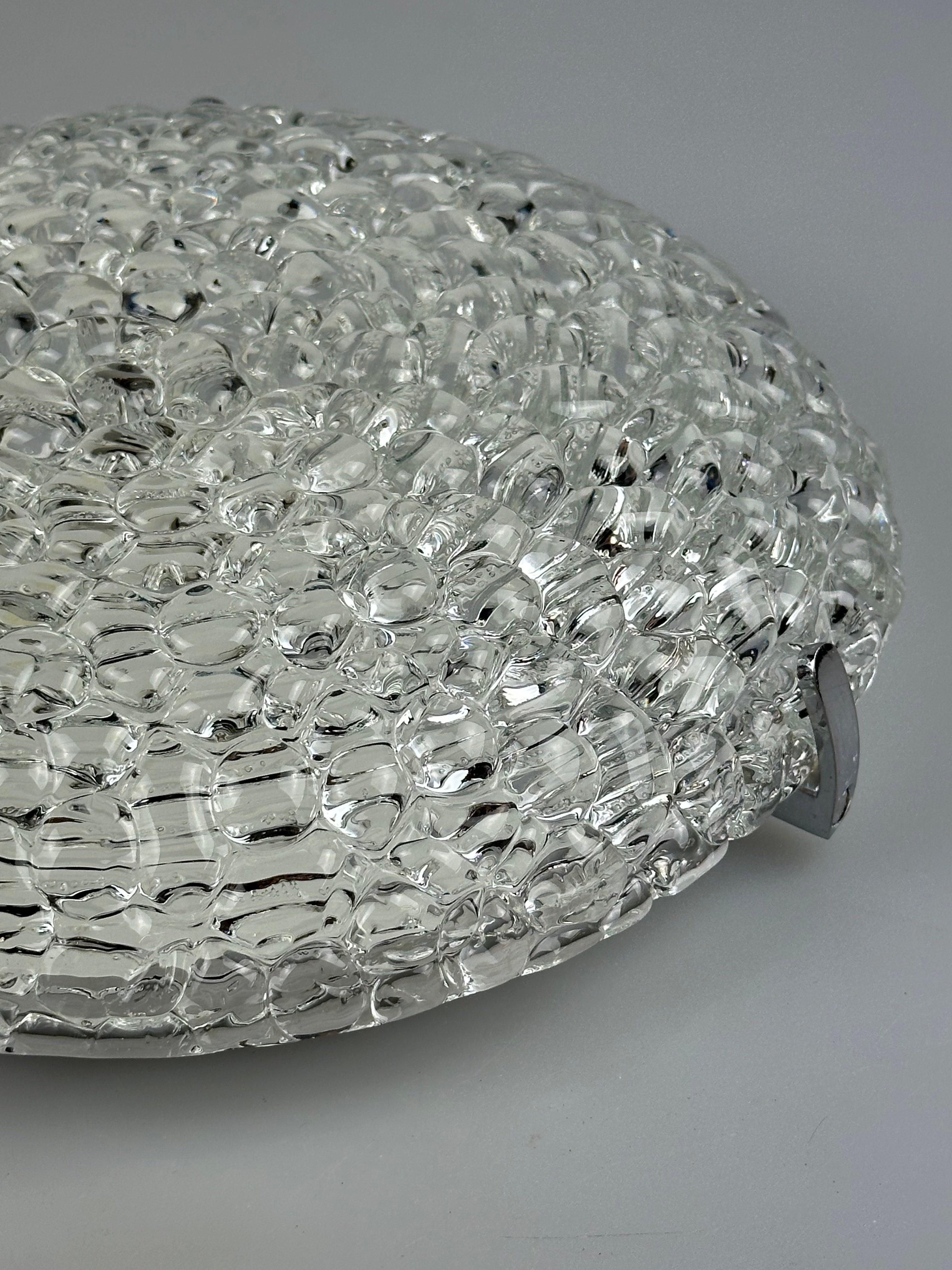 1960s 1970s Lámpara Luz Techo Flush Mount Cristal Hielo Diseño Space Age en venta 5