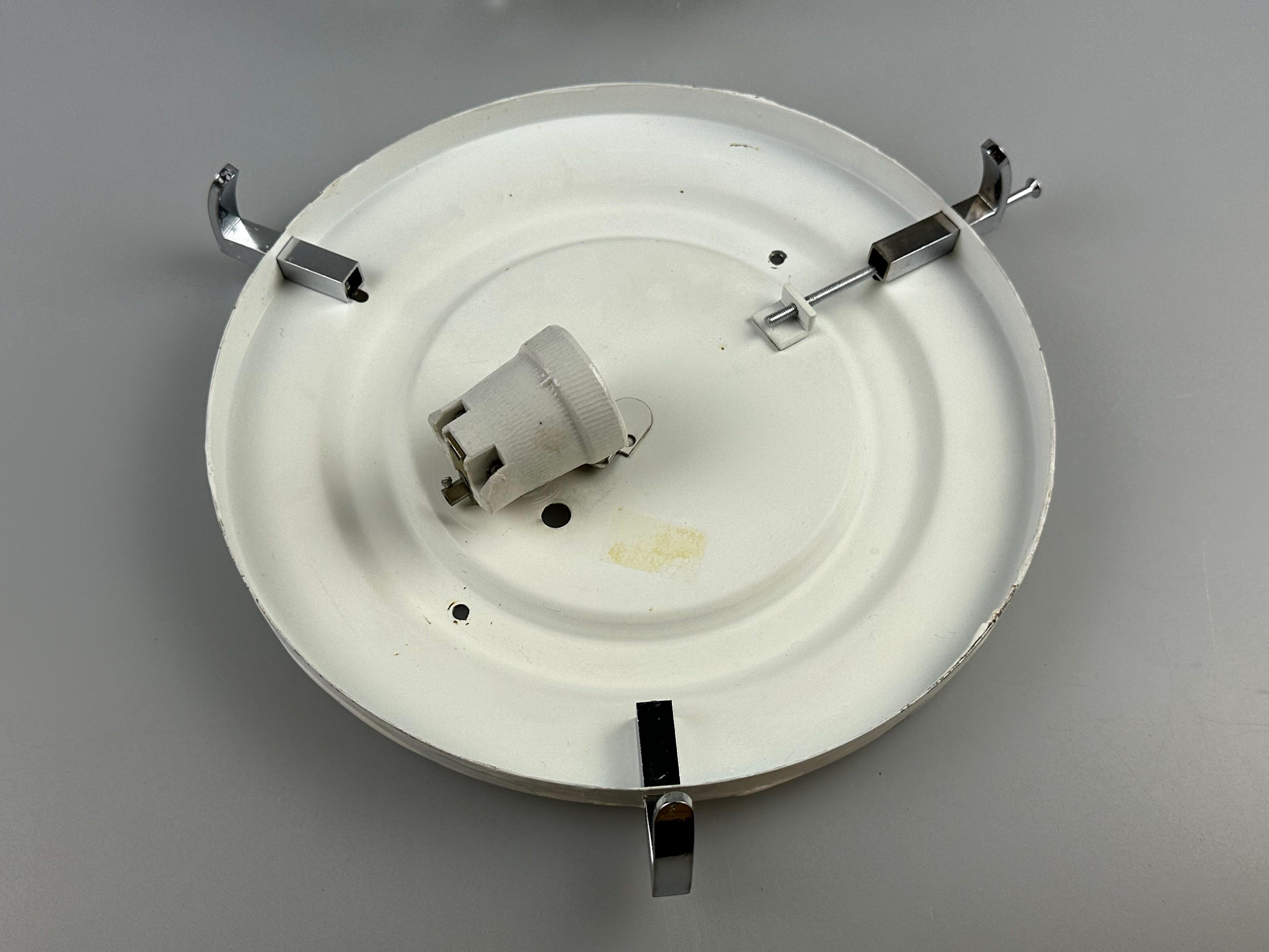 1960s 1970s Lámpara Luz Techo Flush Mount Cristal Hielo Diseño Space Age en venta 12