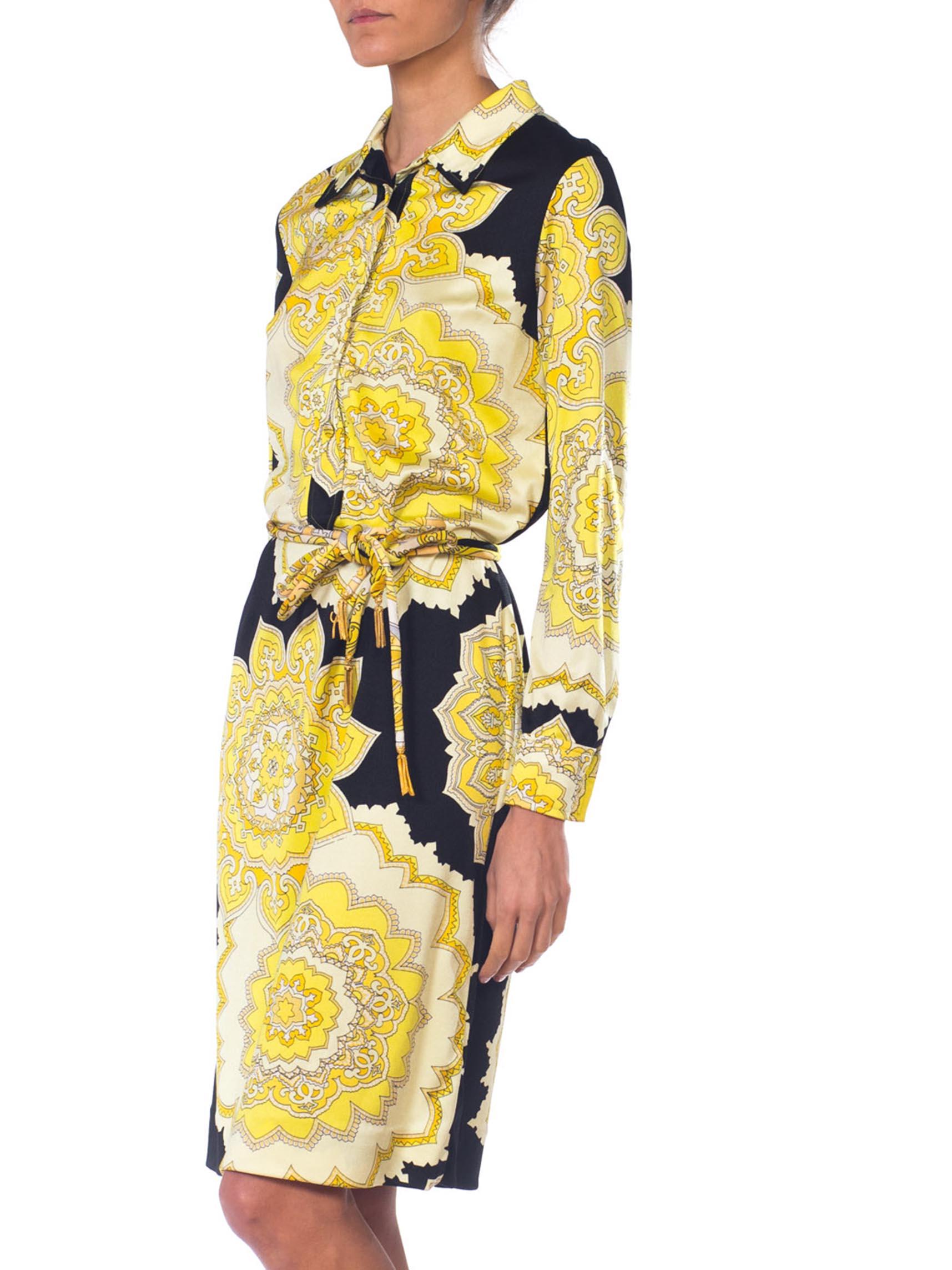 1960S LEONARD Yellow & Black Polyester Jersey Mod Printed Dress In Excellent Condition In New York, NY