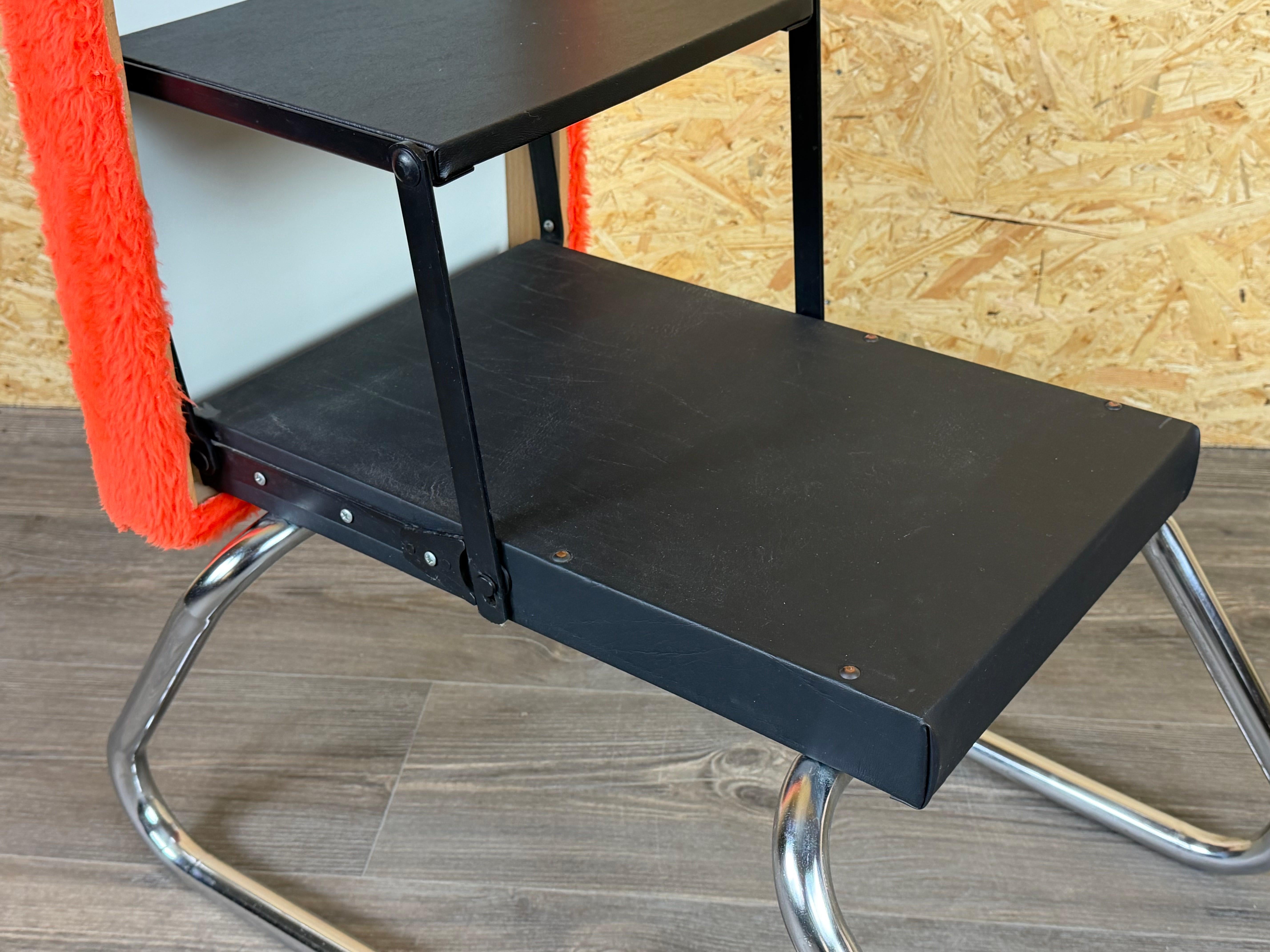 1960s 1970 Ottoman Tabouret avec échelle Space Age Design Orange en vente 8