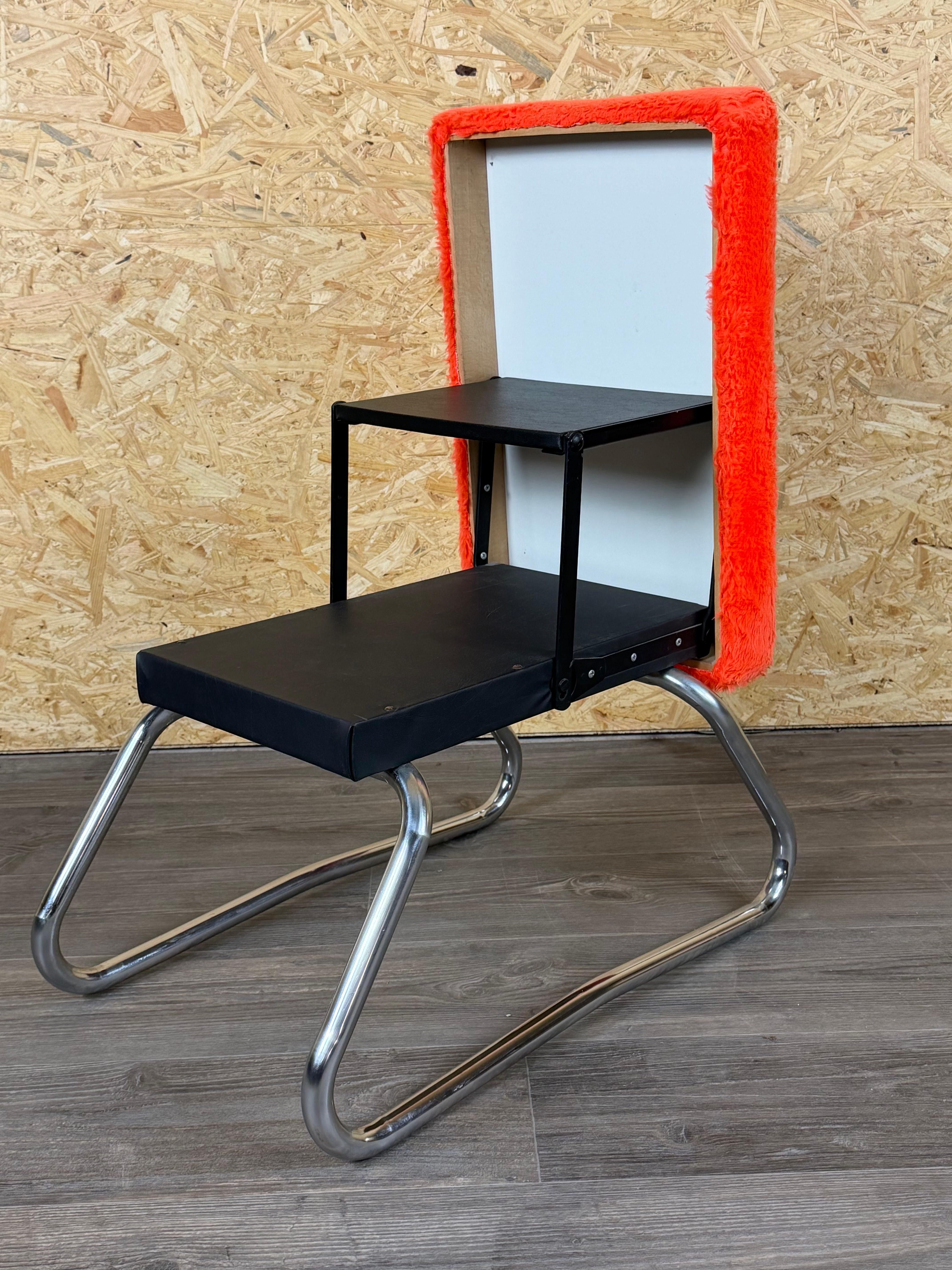 1960s 1970 Ottoman Tabouret avec échelle Space Age Design Orange en vente 9