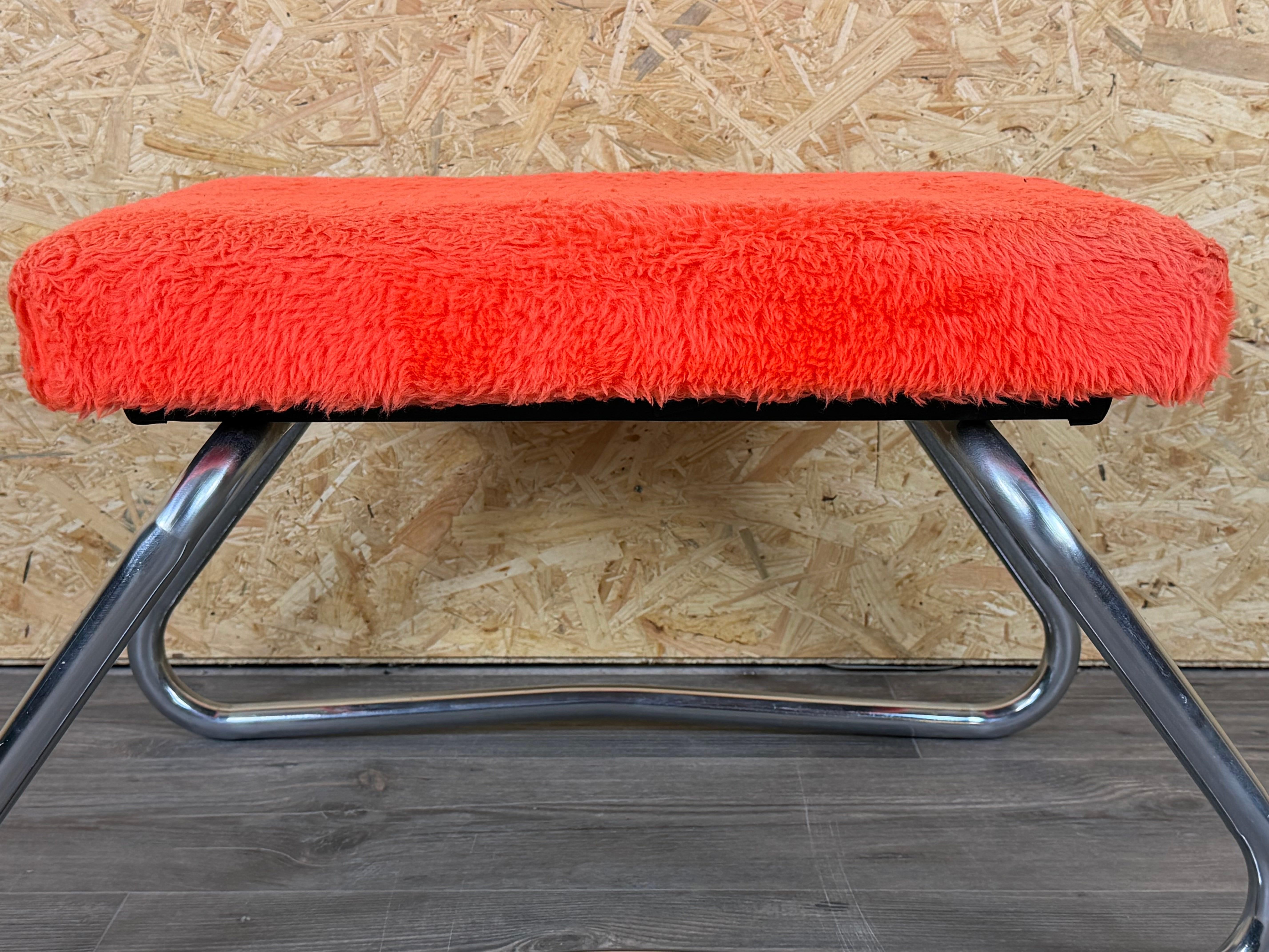 Métal 1960s 1970 Ottoman Tabouret avec échelle Space Age Design Orange en vente