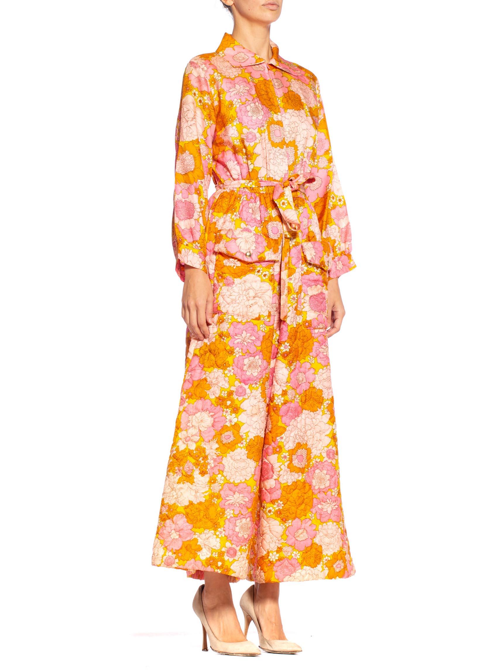 Women's 1960S Pink & Orange Quilted Floral Hostess Lounging Jumpsuit