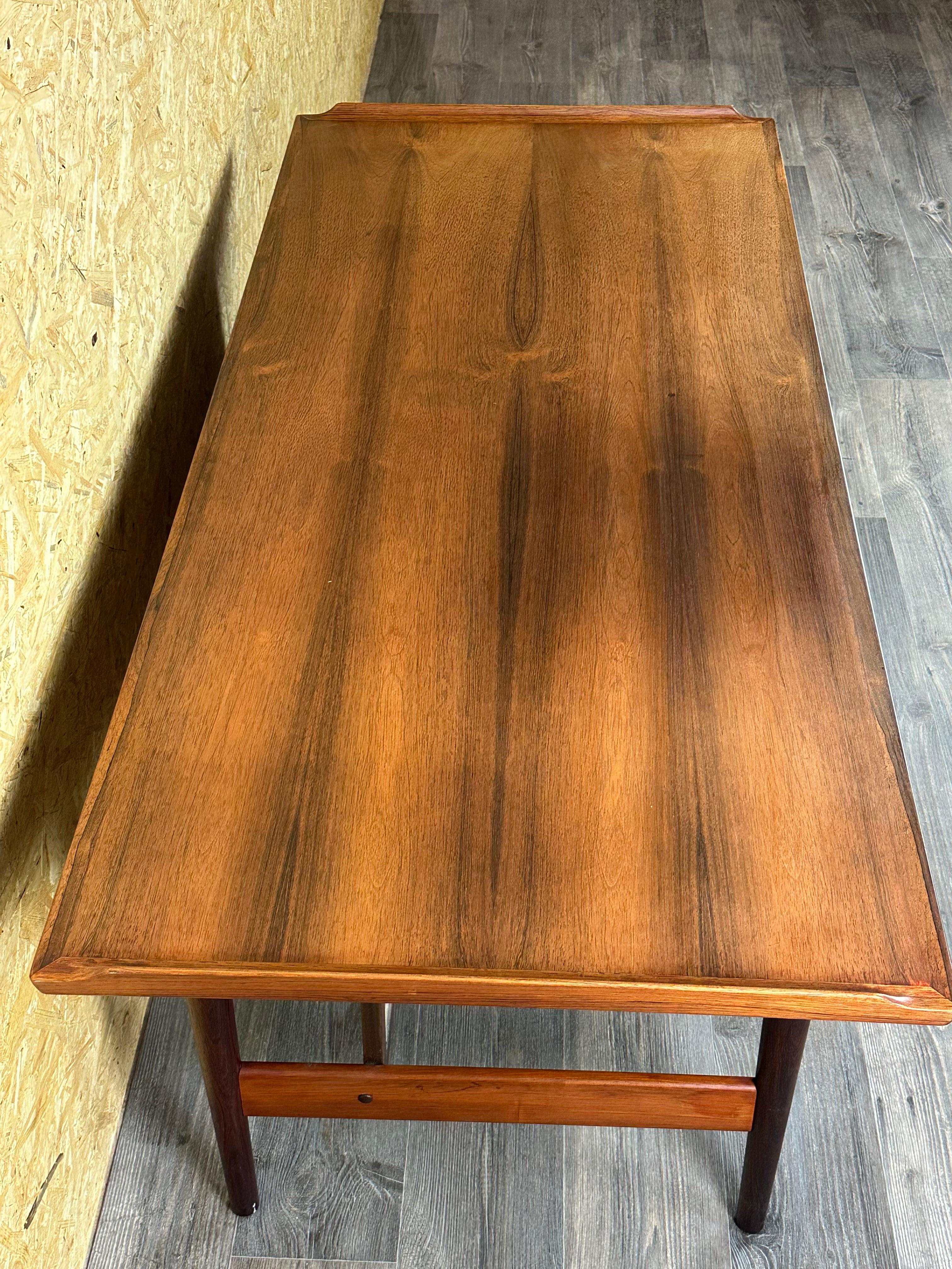 Bureau Rio Rosewood d'Arne Vodder pour Sibast Furniture des années 1960 et 1970 en vente 4