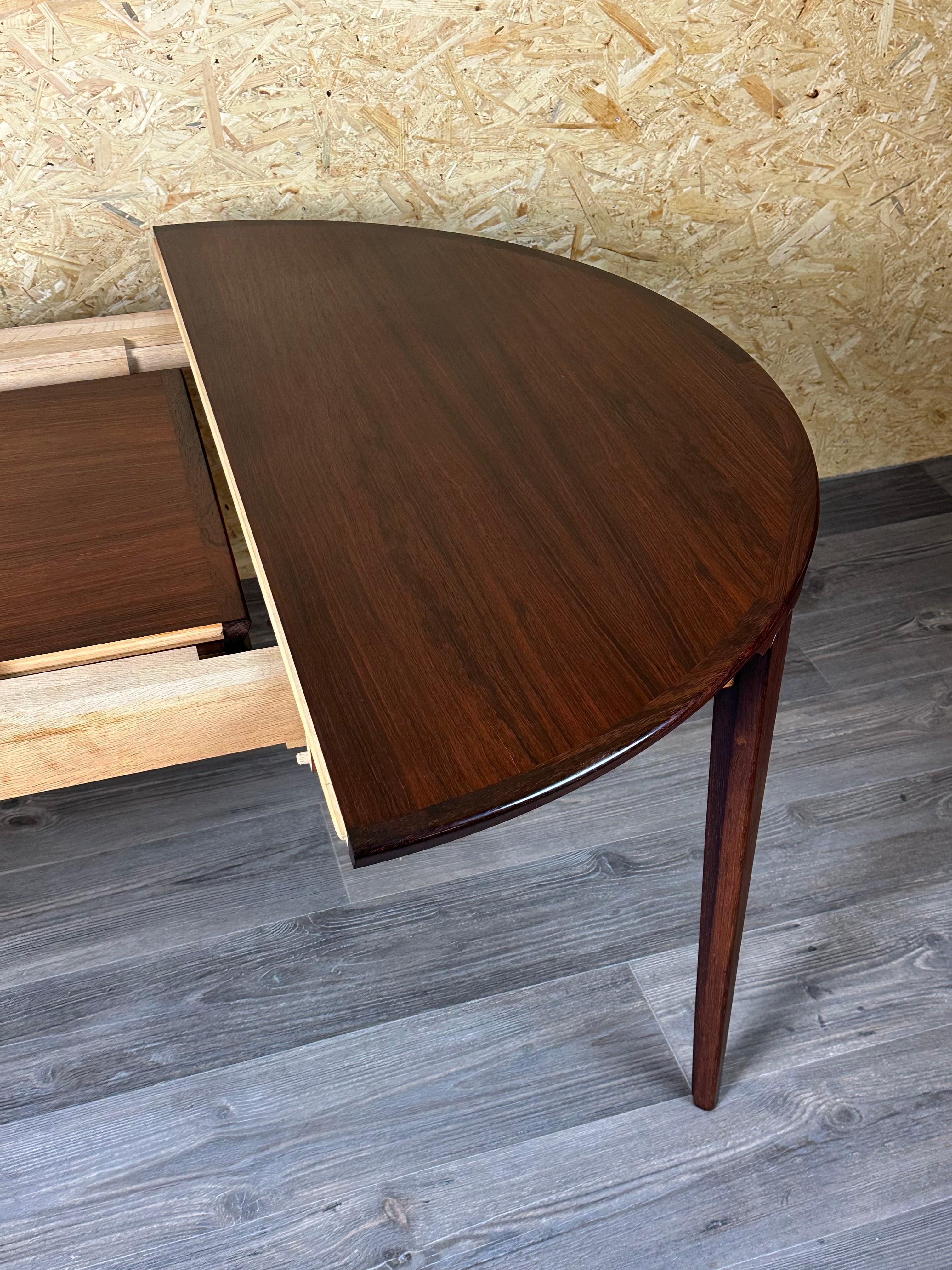 Table de salle à manger Rio en bois de rose par Henry Rosengren Hansen, années 1960/1970 en vente 6